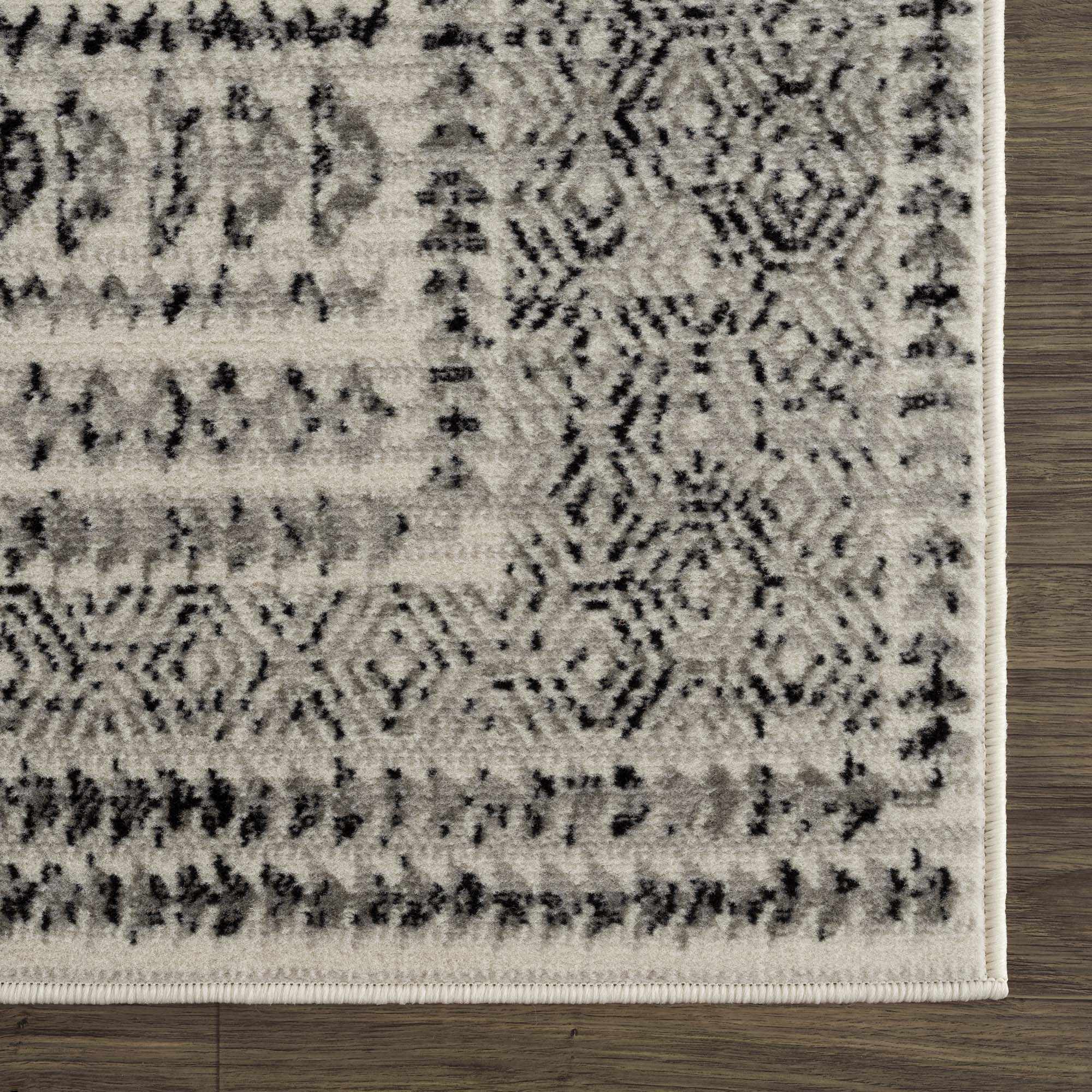 Grayson Area Rug  Machine Woven  Transitional Style  Medium Pile