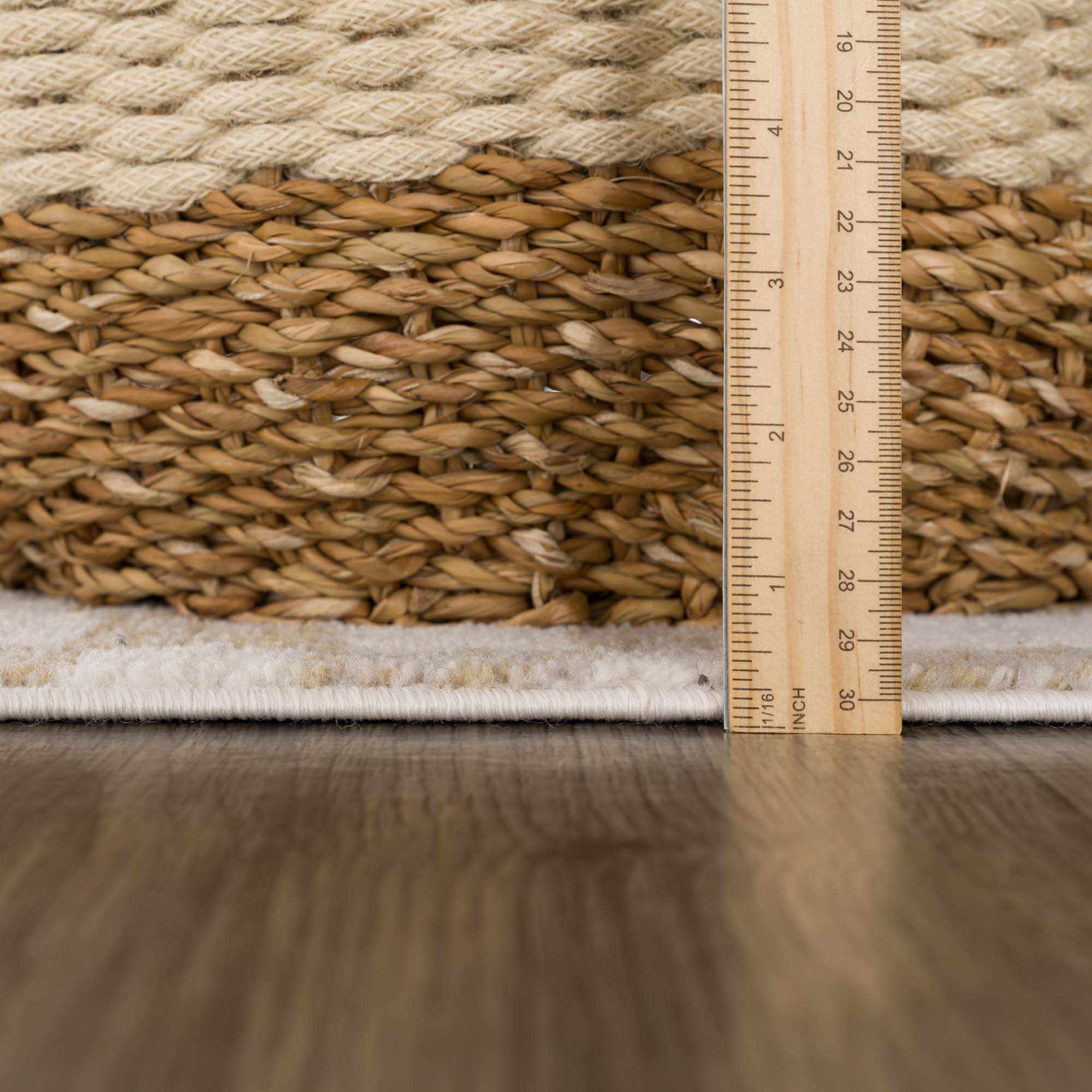 Bela Checkered Rug  Machine Woven  Cream & Gold