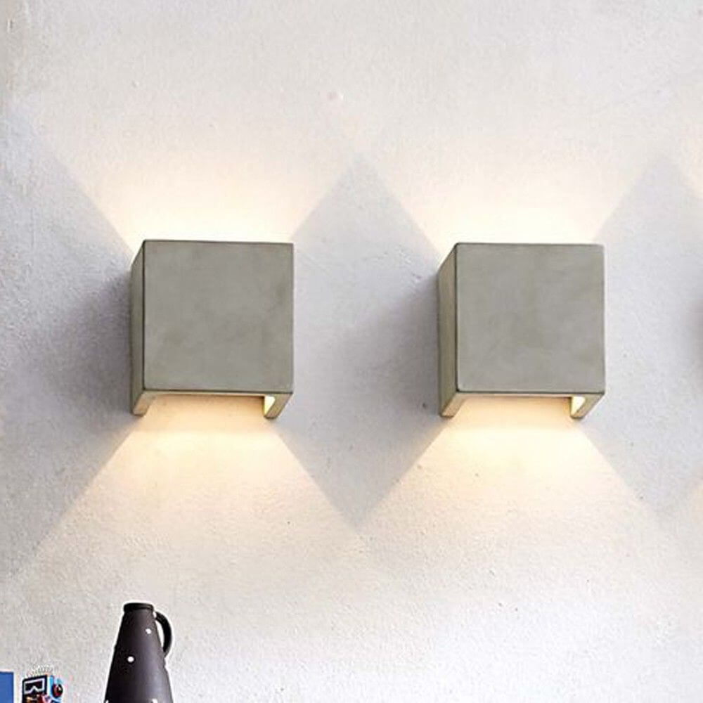Belo Plinth Wall Light | Gray Concrete, Indirect Illumination