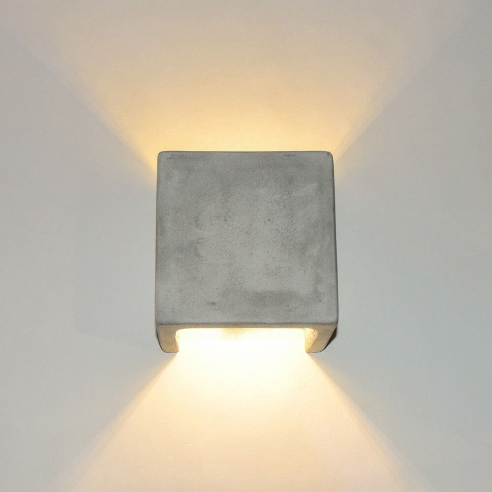 Belo Plinth Wall Light | Gray Concrete, Indirect Illumination