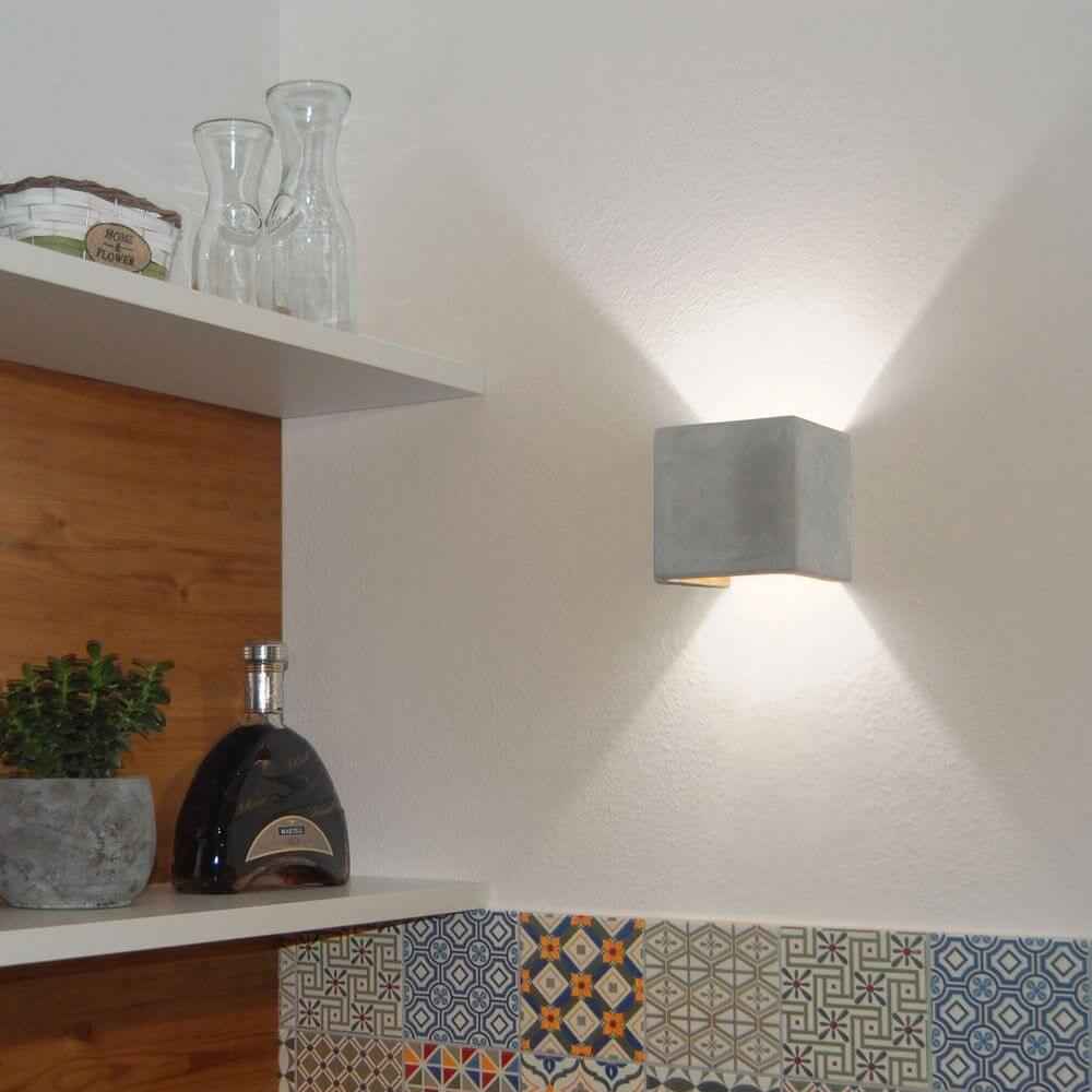 Belo Plinth Wall Light | Gray Concrete, Indirect Illumination