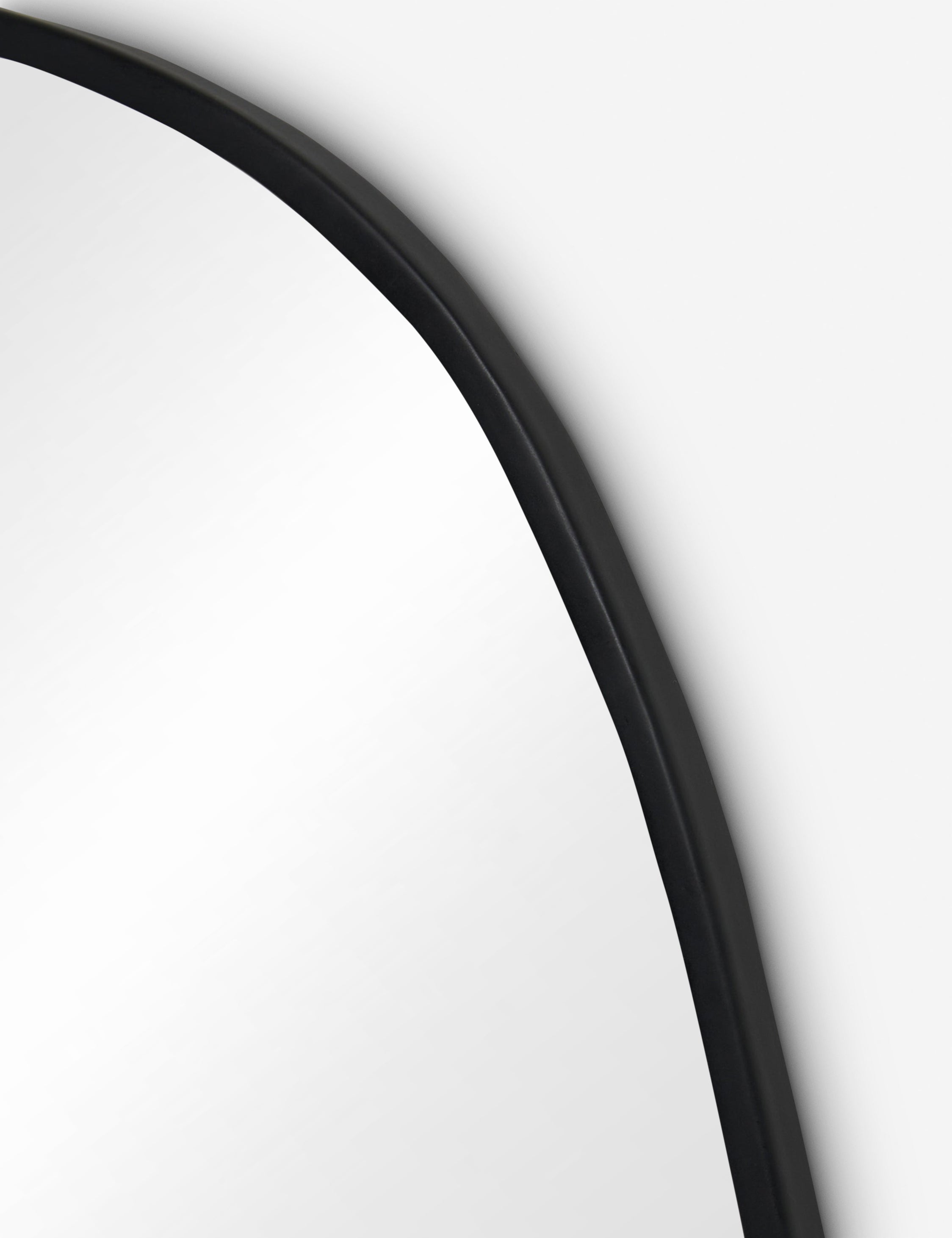 Pivo Puddle Mirror | Slim Frame, Organic Shape