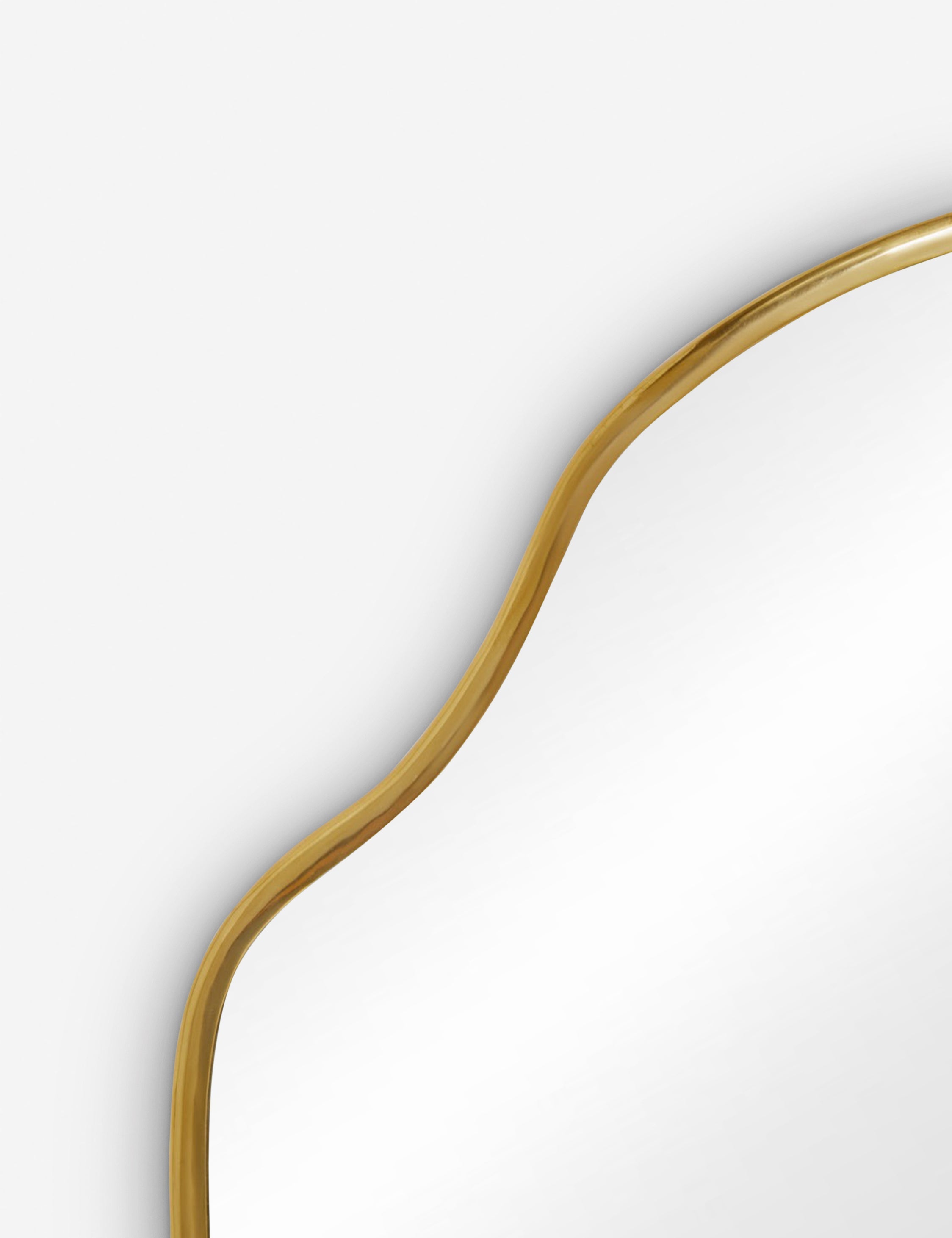 Pivo Puddle Mirror | Slim Frame, Organic Shape