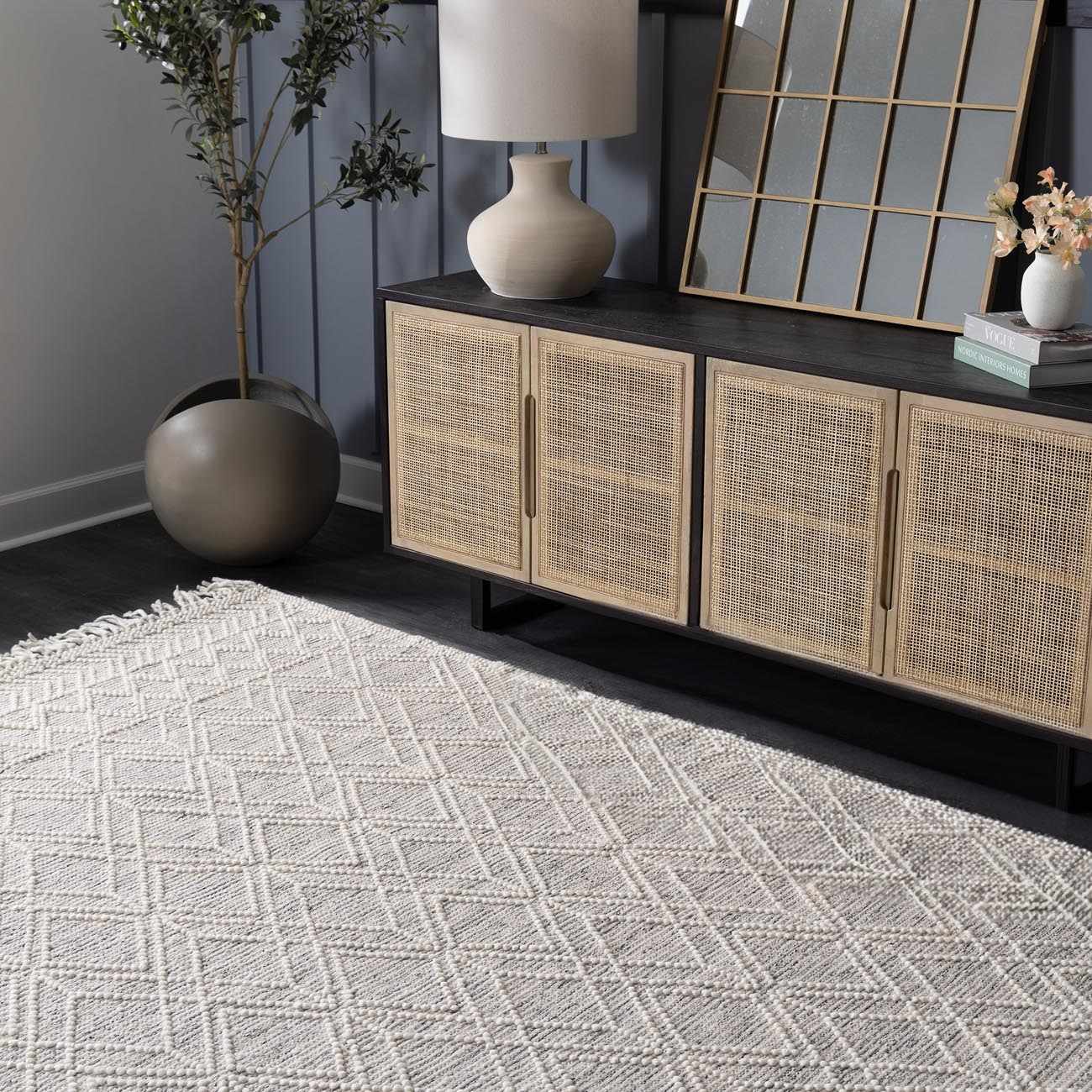 Bramble Area Rug  Hand Woven  40% Wool, Ivory & Black Geometric