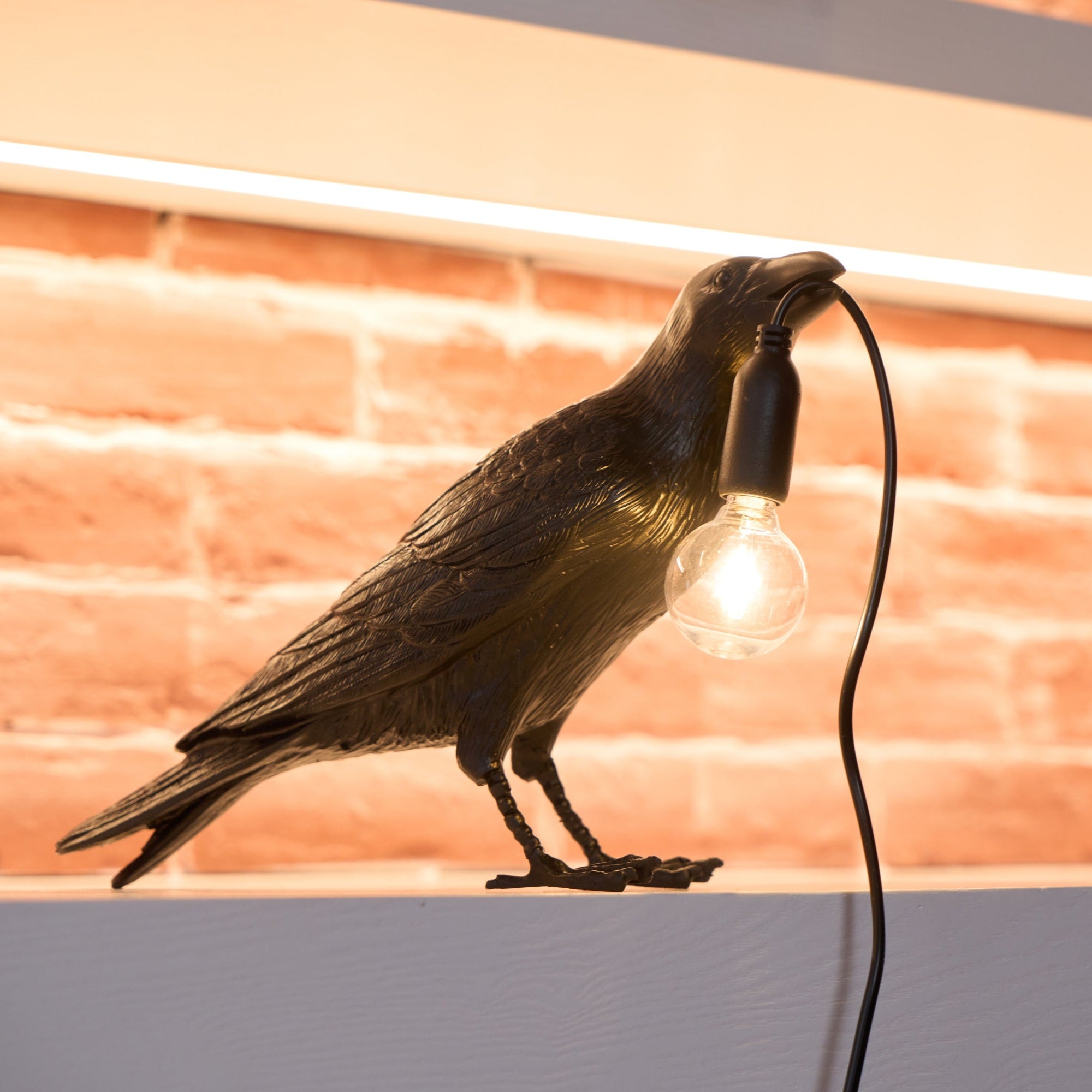 Boreas Raven Table Lamp | Detailed Resin Design, Modern Black Finish