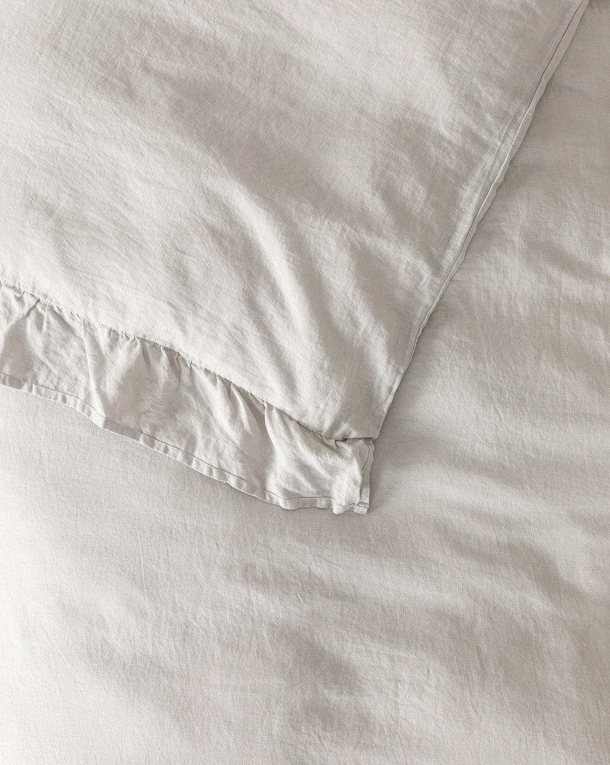 Bela Ruffle Linen Duvet Cover  100% Soft Linen, Romantic Design