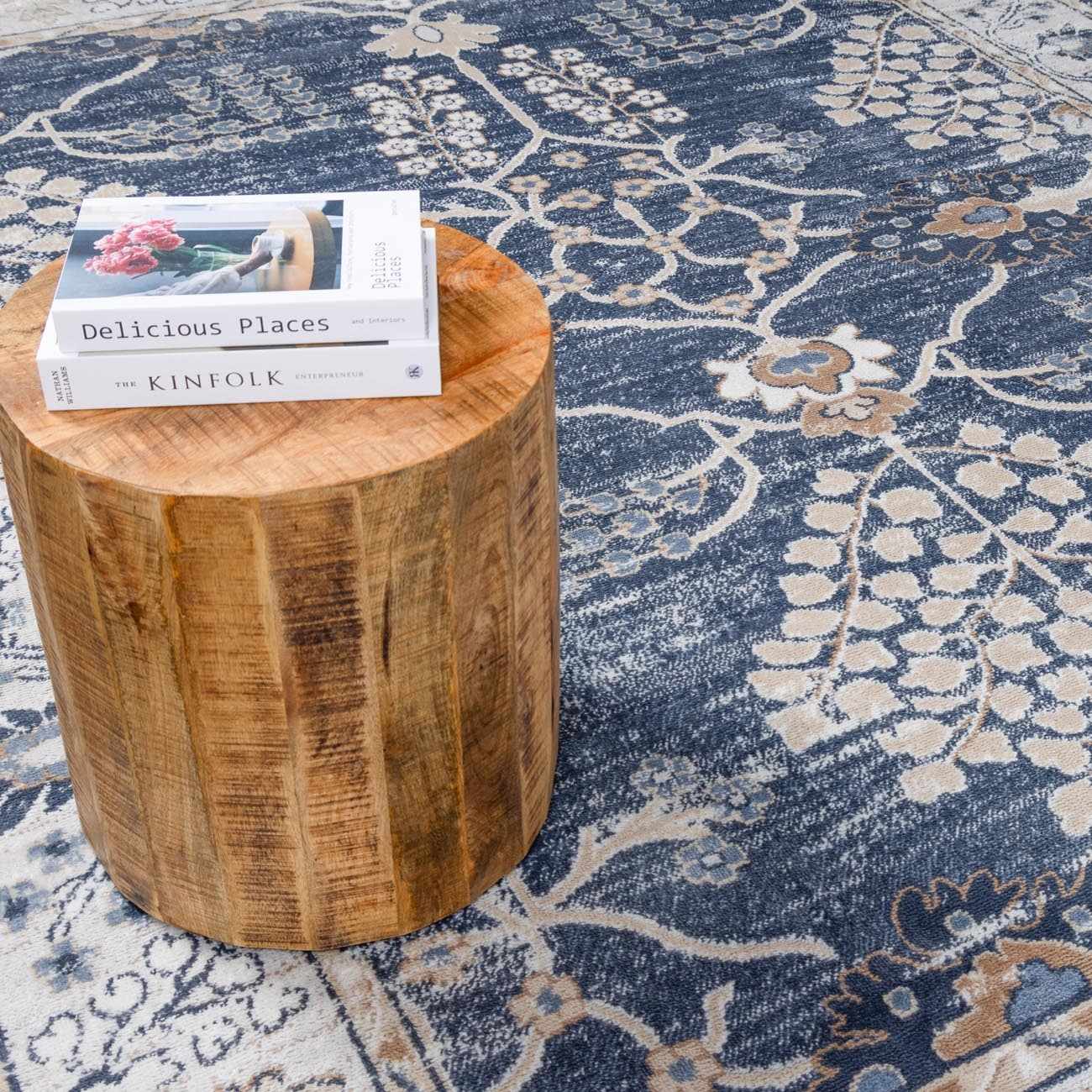 Sable Area Rug  Machine Woven  Traditional Style  Medium Pile