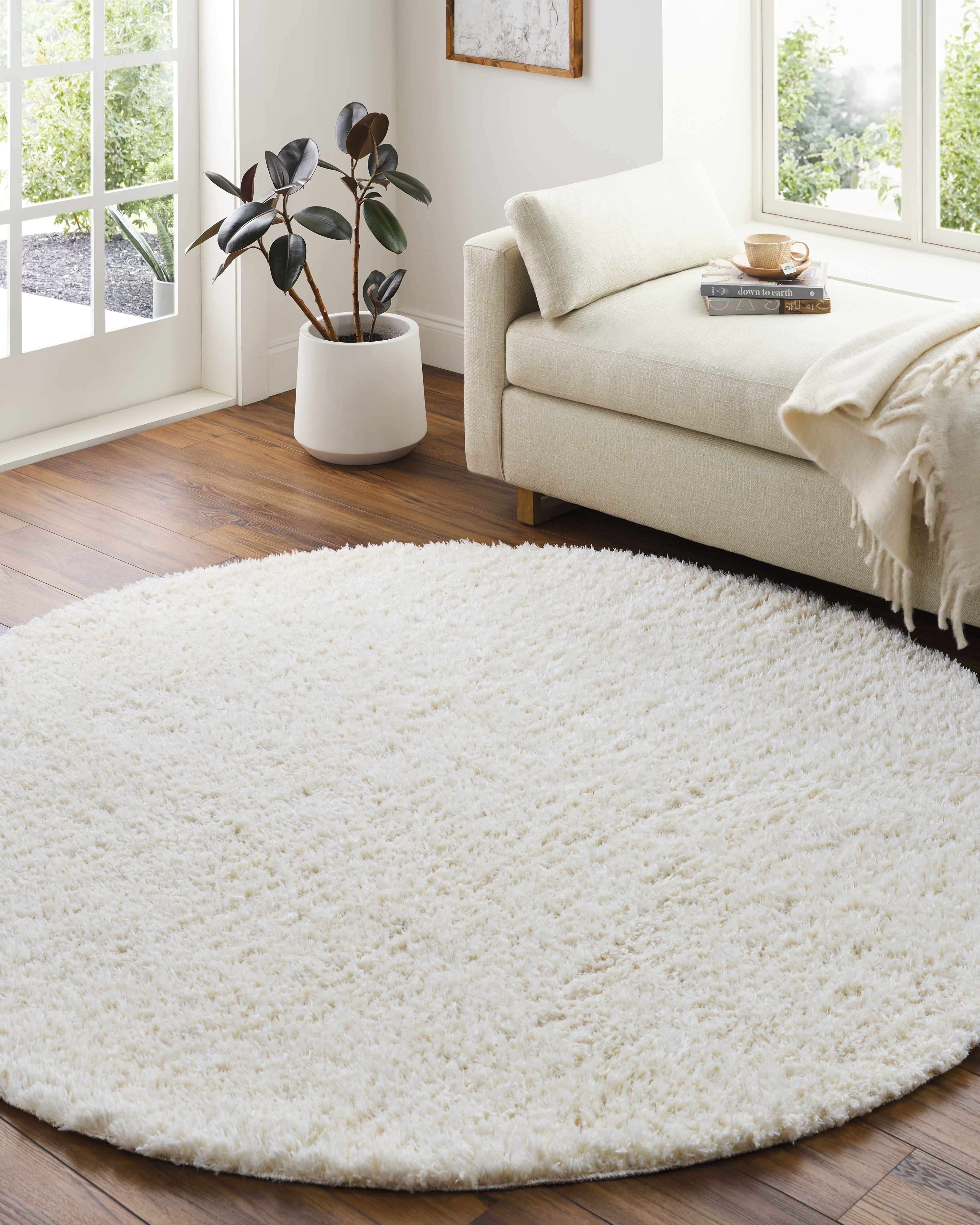 Sierra Plush Rug  Machine Woven  Cream  Contemporary Style