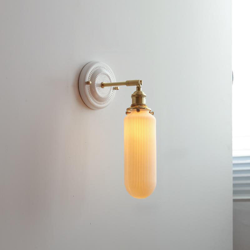Classic Vintage Round Ceramic and Brass 1-Light Wall Sconce for Living Room