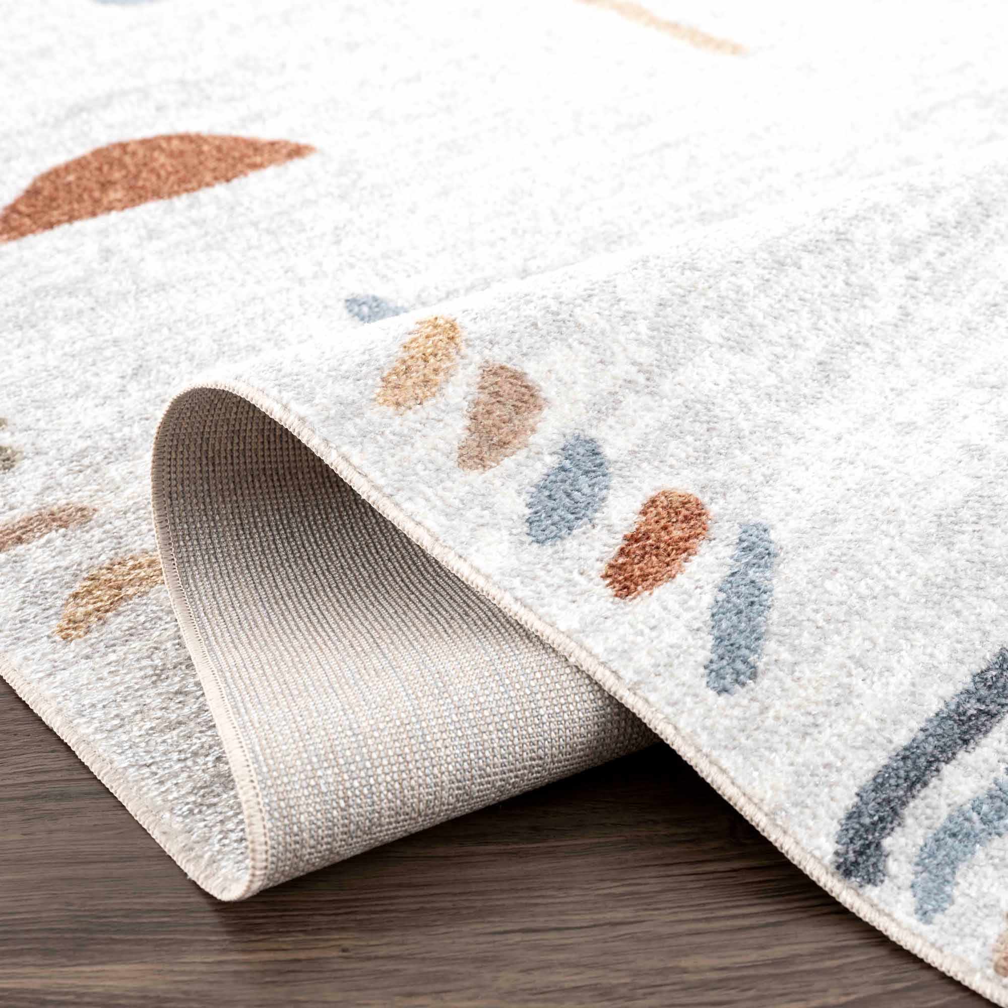 Aria Modern Rug  Machine Washable, Medium Pile Polyester