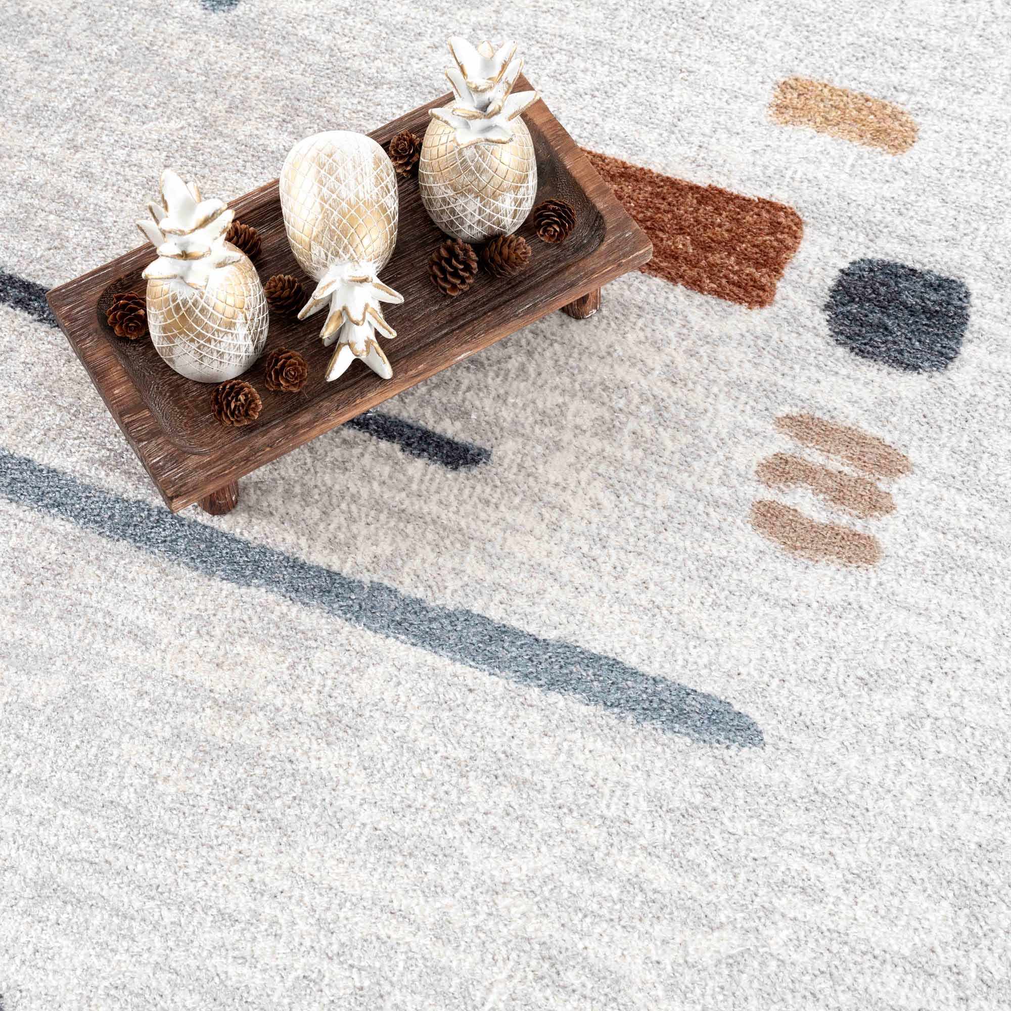 Aria Modern Rug  Machine Washable, Medium Pile Polyester