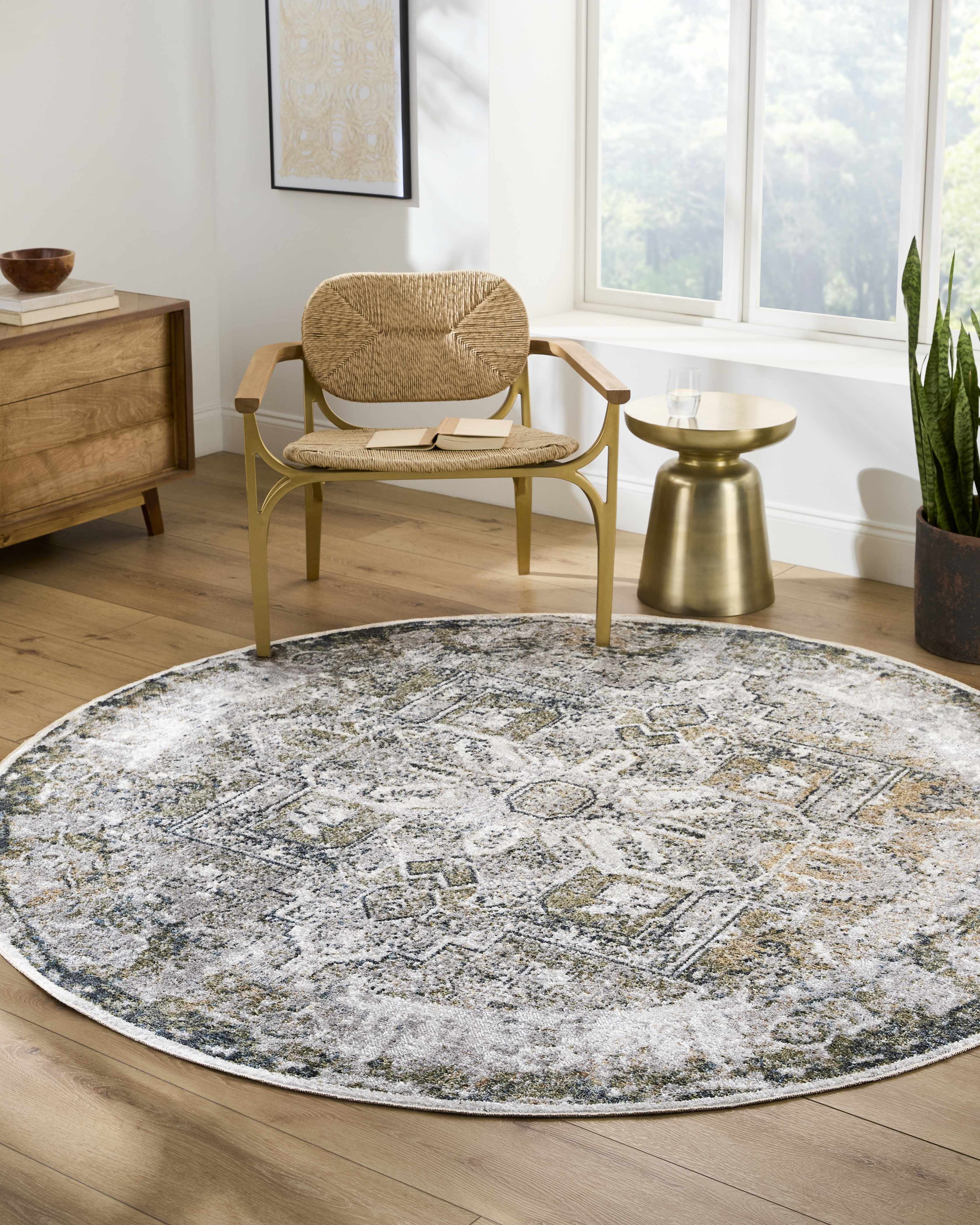 Hera Washable Rug  Traditional Machine Woven Polyester