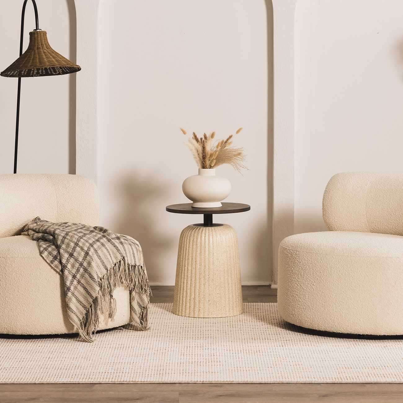 Bela Area Rug  Transitional  Low Pile  Machine Woven