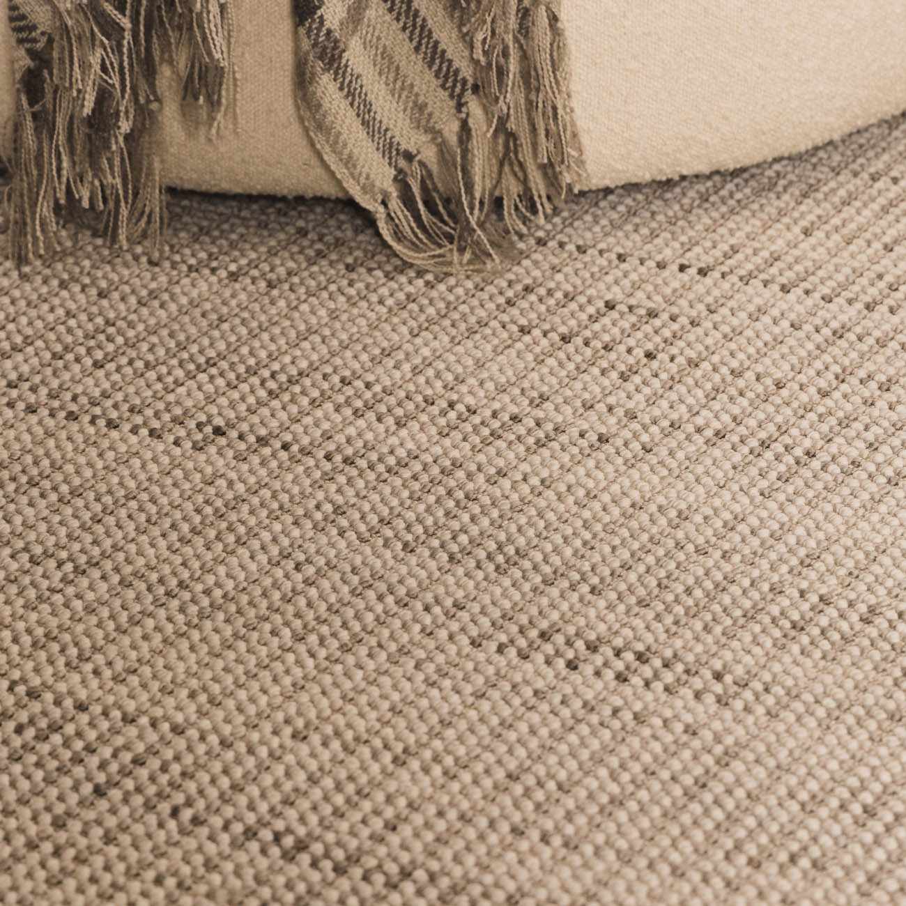 Gala Cream Area Rug  Transitional Style  Low Pile Polyester