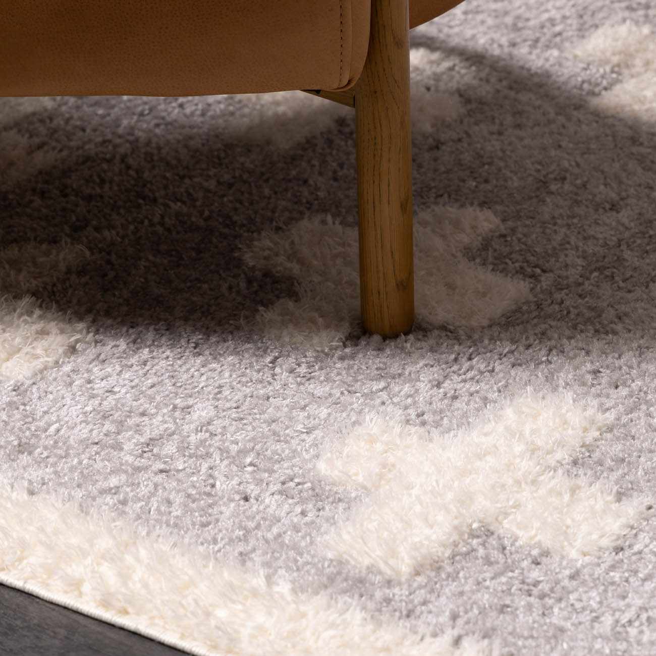 Bristol Area Rug  Contemporary  Machine Woven Polyester