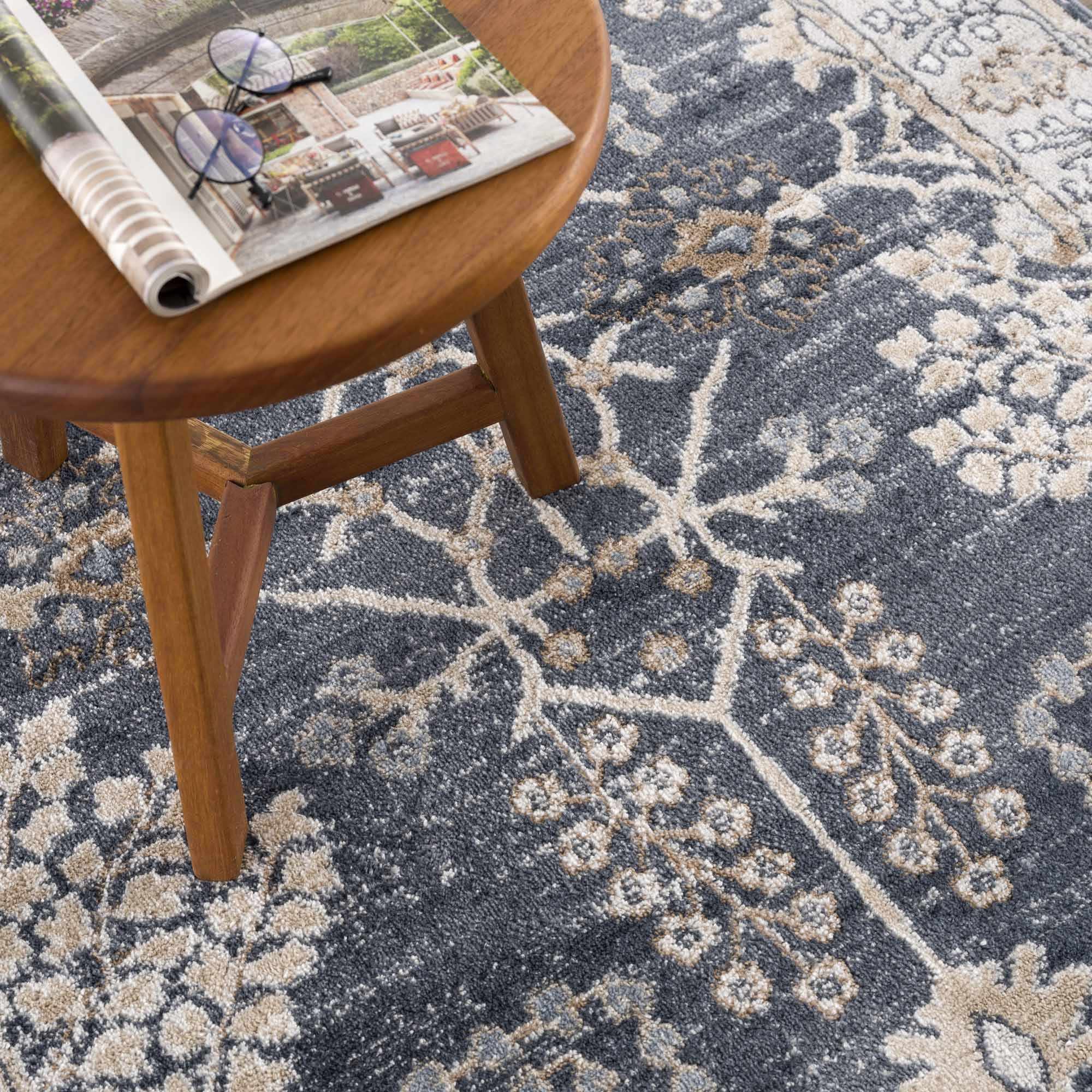 Sable Area Rug  Machine Woven  Traditional Style  Medium Pile