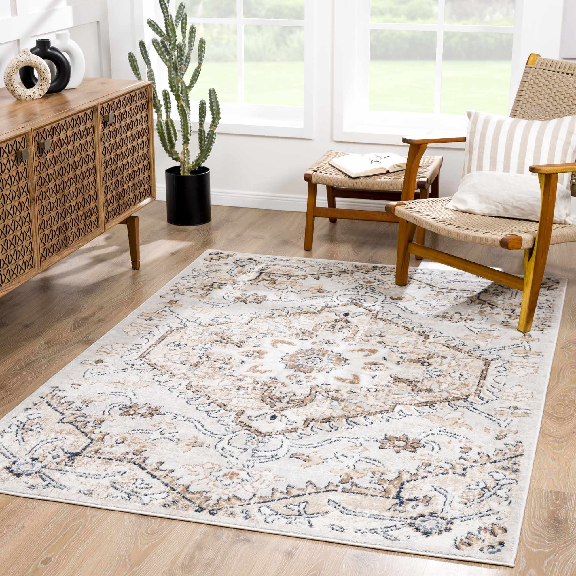 Mara Area Rug  Traditional Machine-Woven  100% Polypropylene