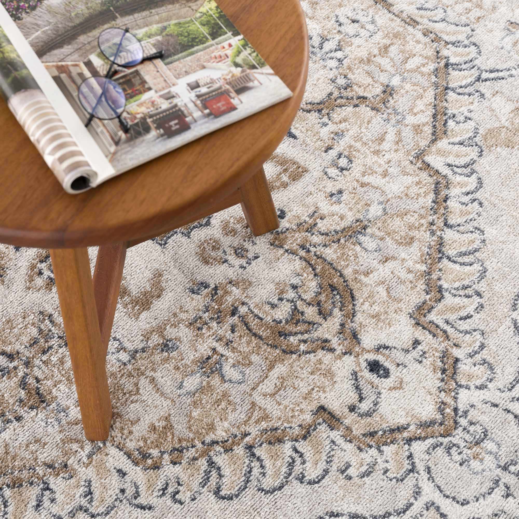Mara Area Rug  Traditional Machine-Woven  100% Polypropylene