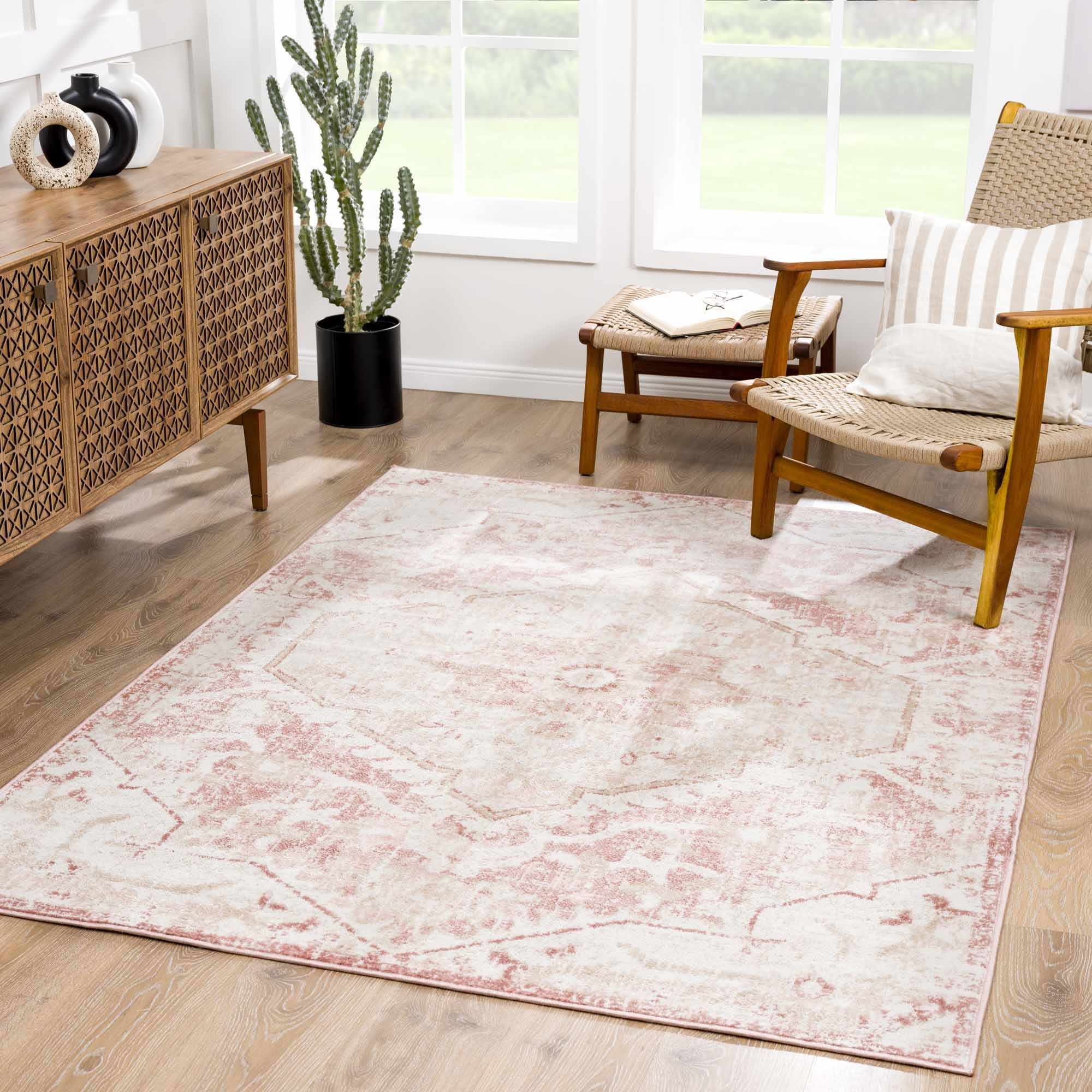 Luna Area Rug  Medium Pile, Machine Woven, Traditional Style