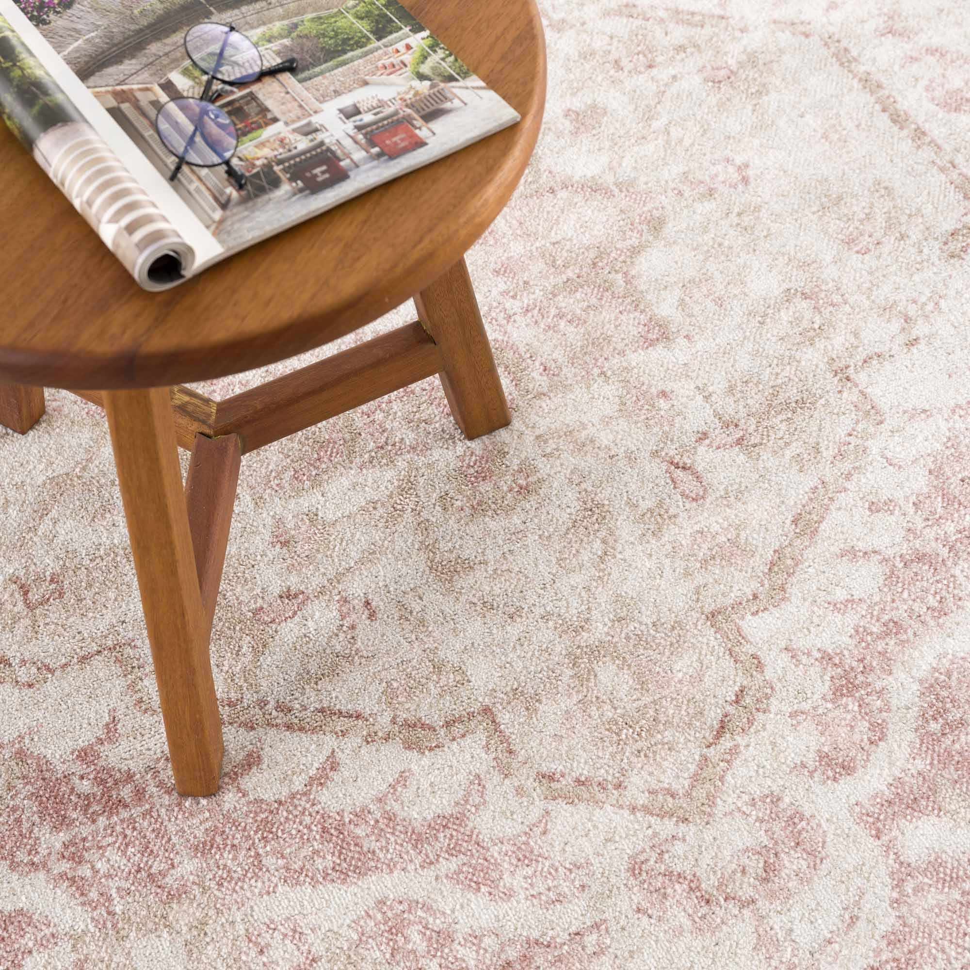 Luna Area Rug  Medium Pile, Machine Woven, Traditional Style