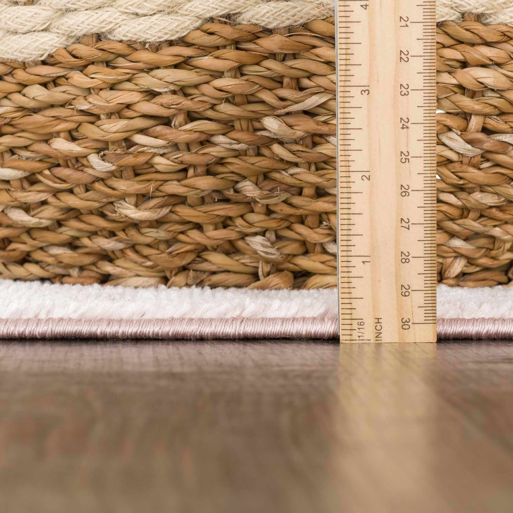 Sora Floral Rug  Machine Woven  Medium Pile  Pale Pink