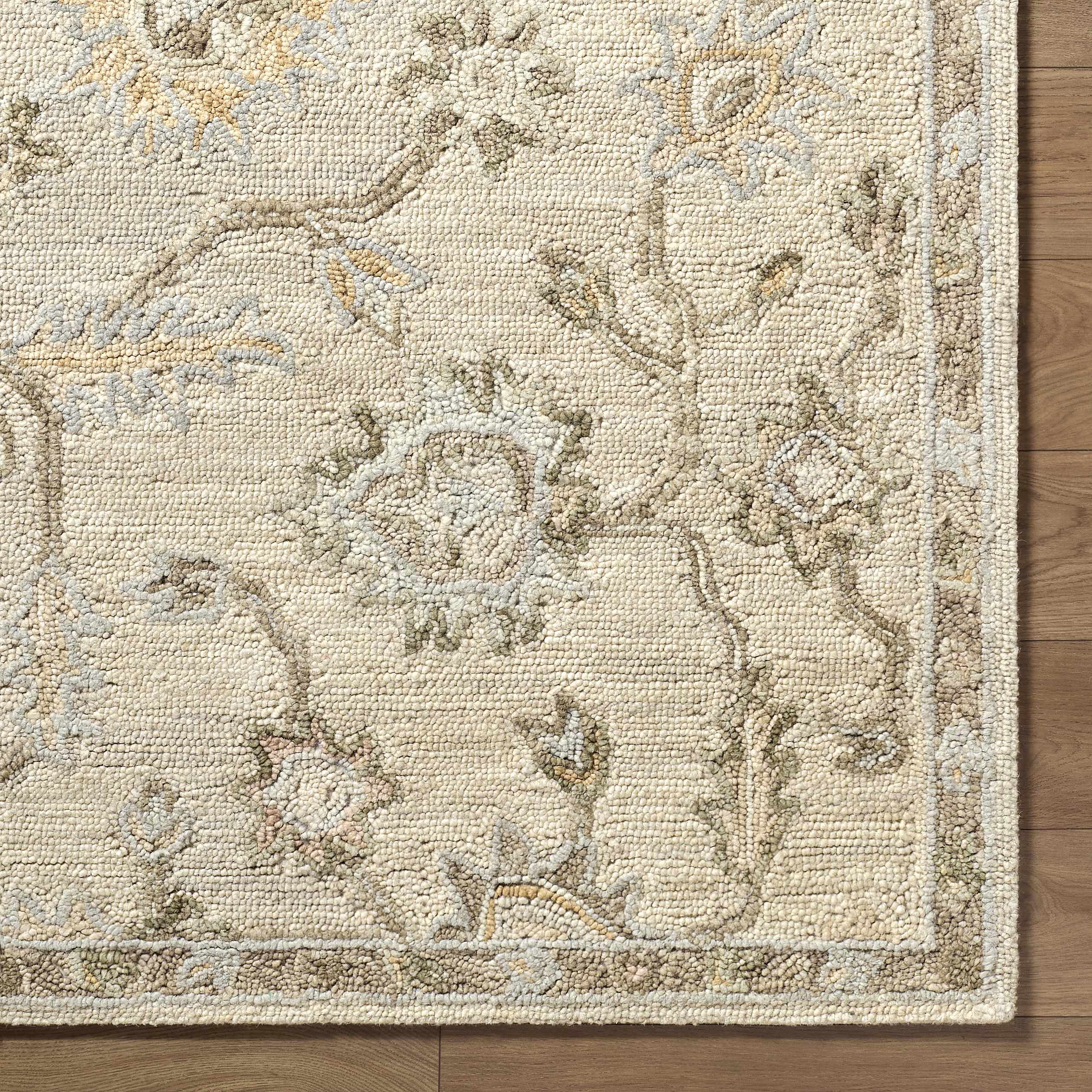 Astra Area Rug  Hand Tufted  100% Wool  Traditional Style