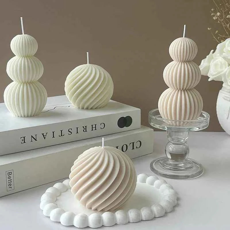 Breeze Geurkaars | Uniek Golfontwerp, Decoratieve Sculptuur