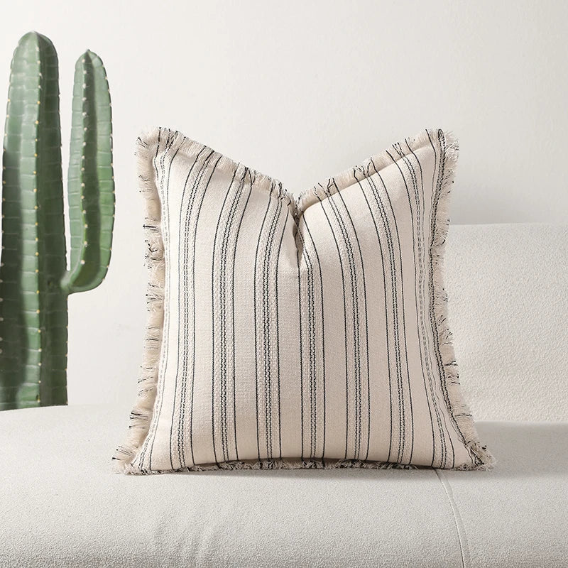 Bela Jacquard Kussenhoes | Luxe Textuur met Fijne Franje Details