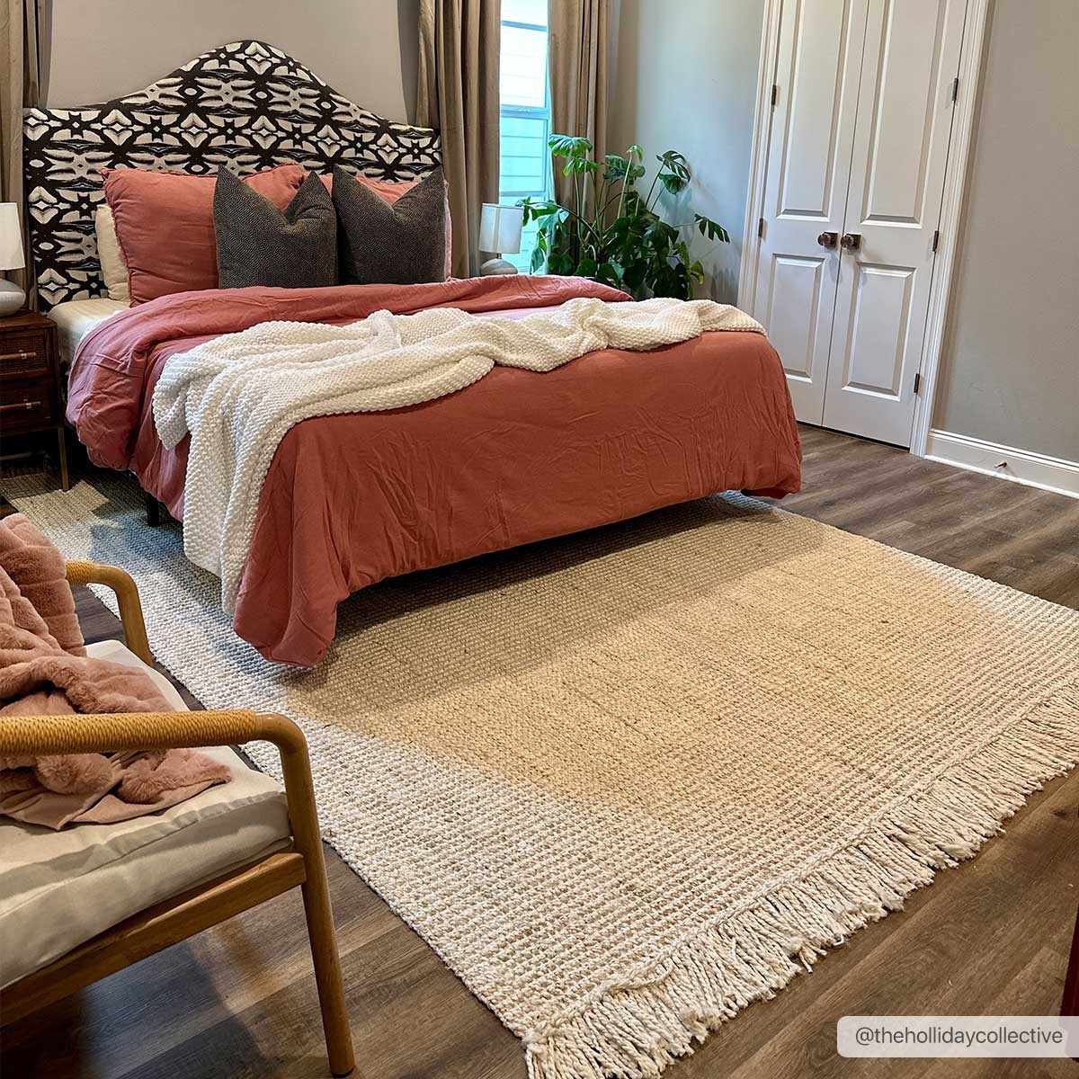 Bela Jute Rug  Hand Woven  Cream Color  Medium Pile