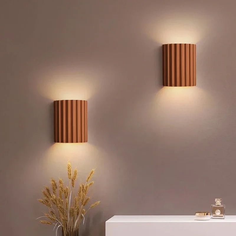Belo Resin Wall Lamp | Ribbed Design, Soft Ambient Lighting