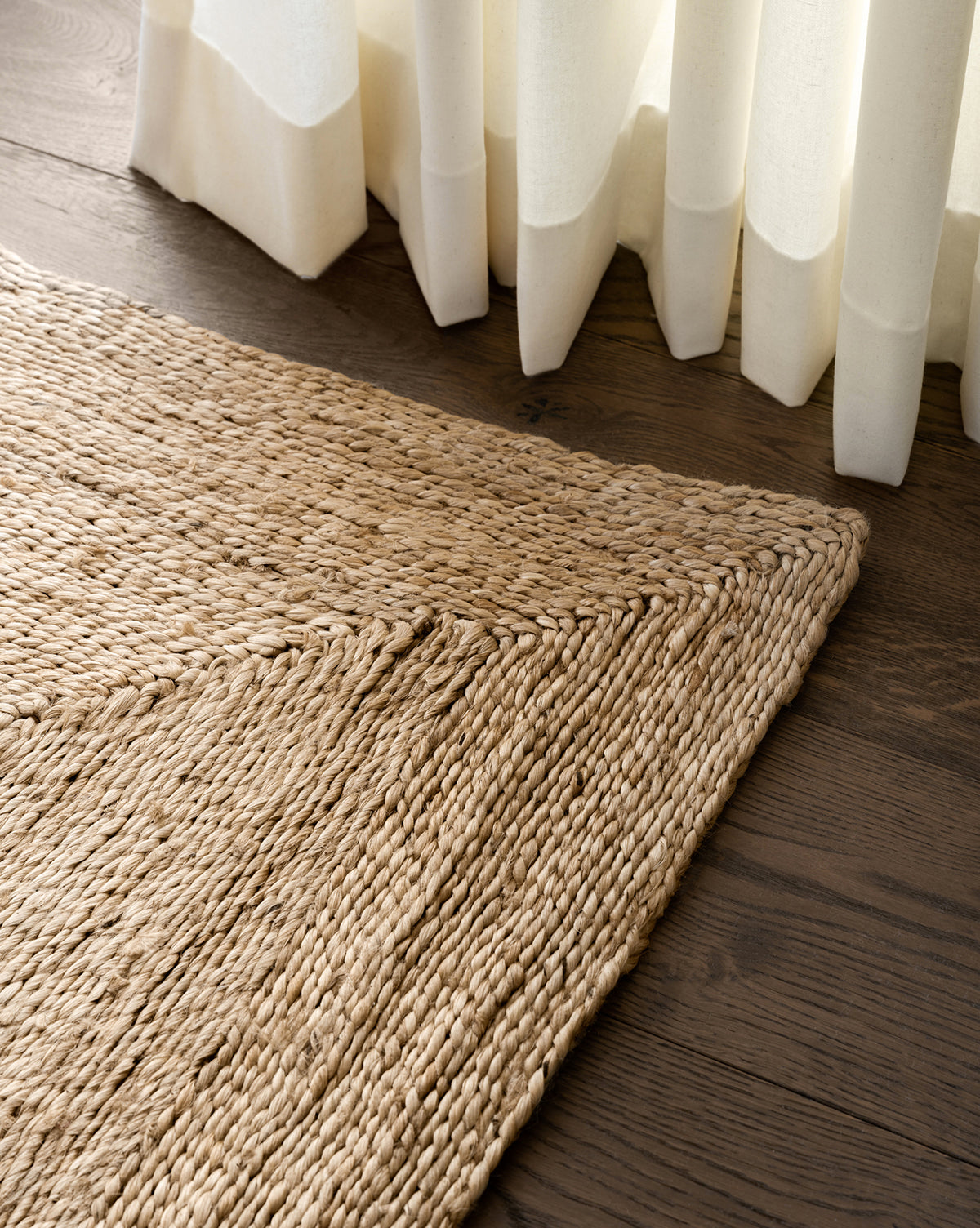Bela Diamond Braided Jute Rug  Hand-Woven Natural Fiber