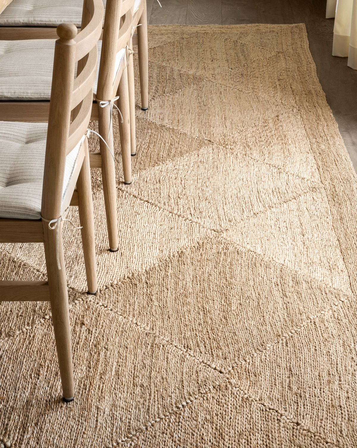 Bela Diamond Braided Jute Rug  Hand-Woven Natural Fiber
