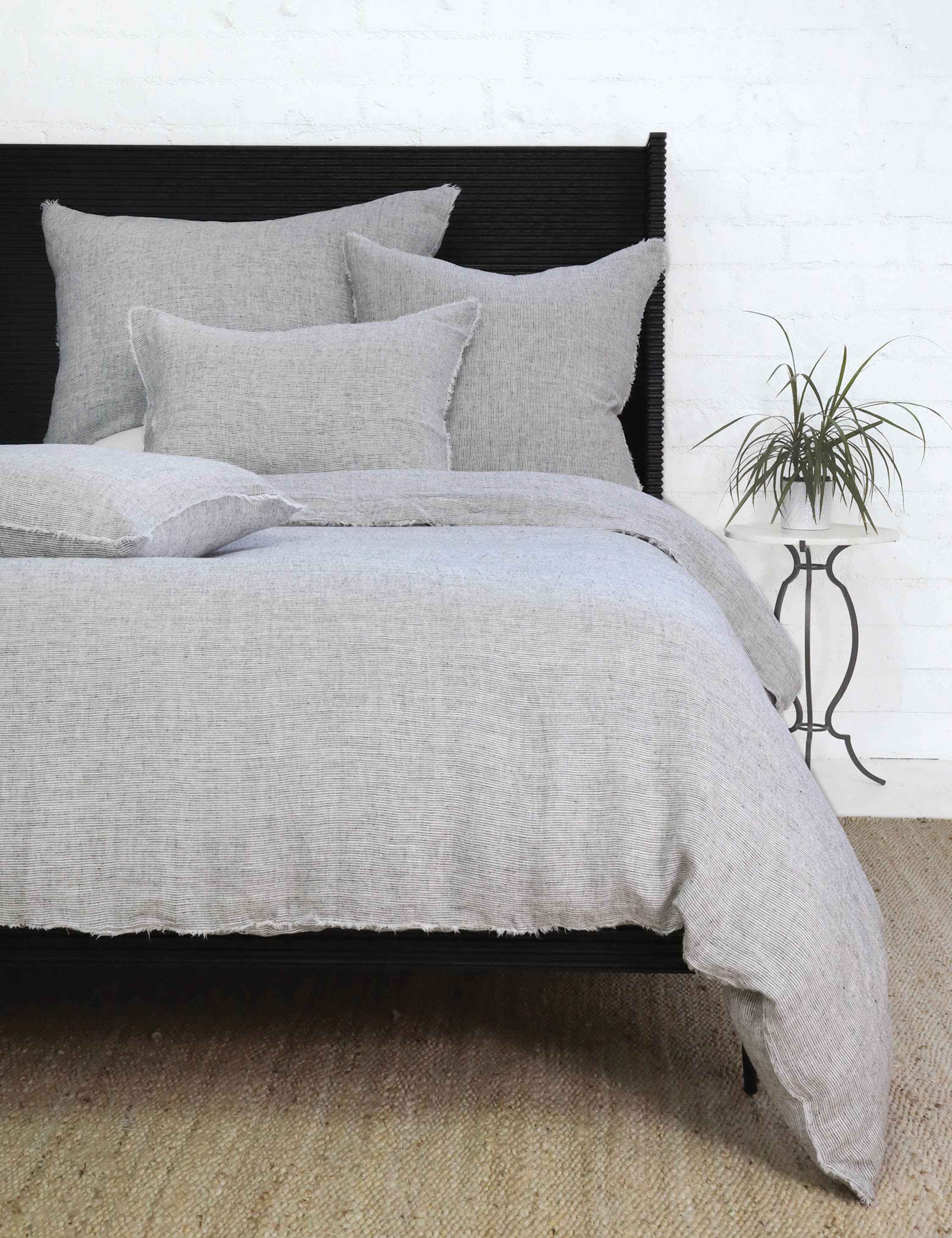 Luxe Logan Duvet Cover | Linen with Frayed Edges