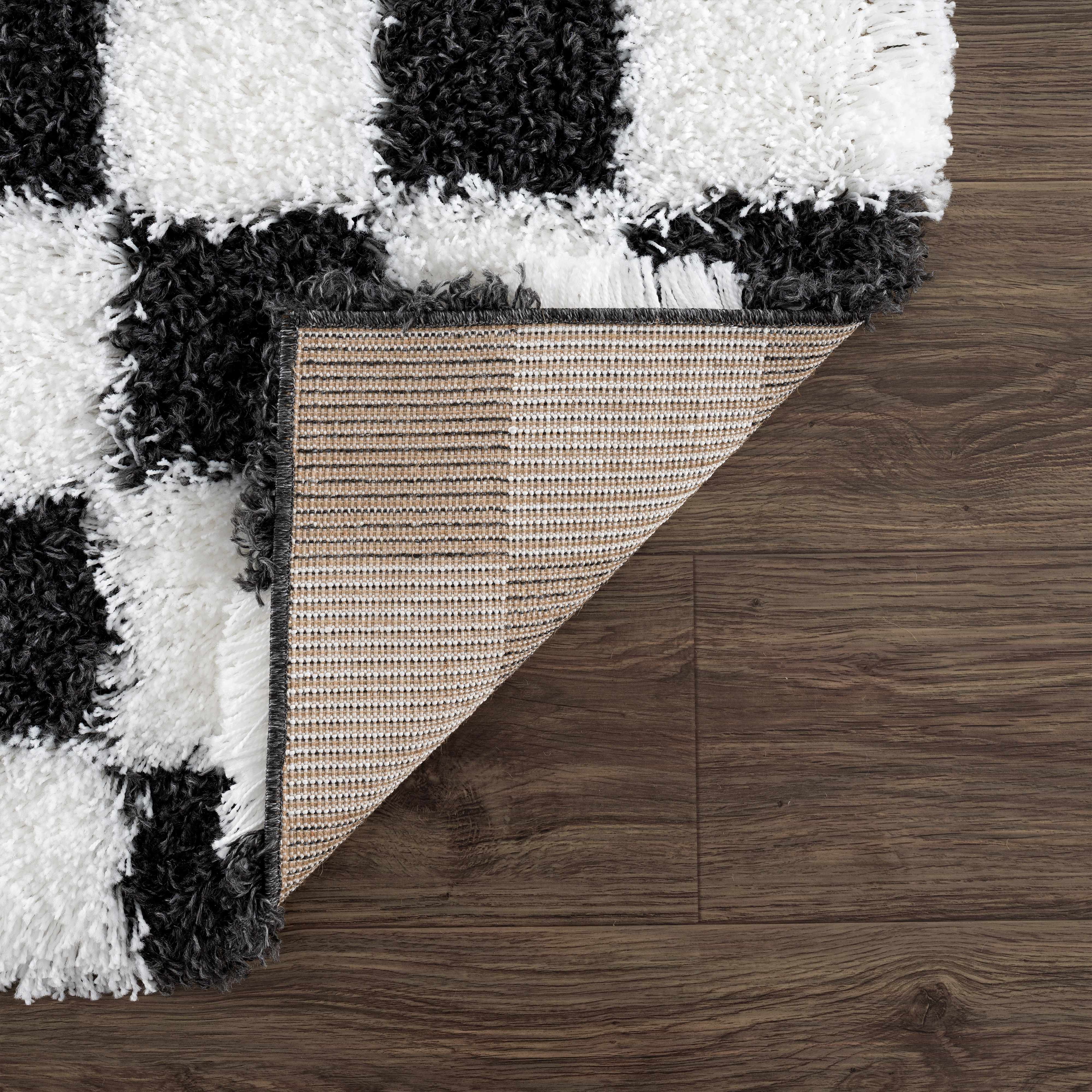 Bento Area Rug  Black & White Checkered  Plush Pile