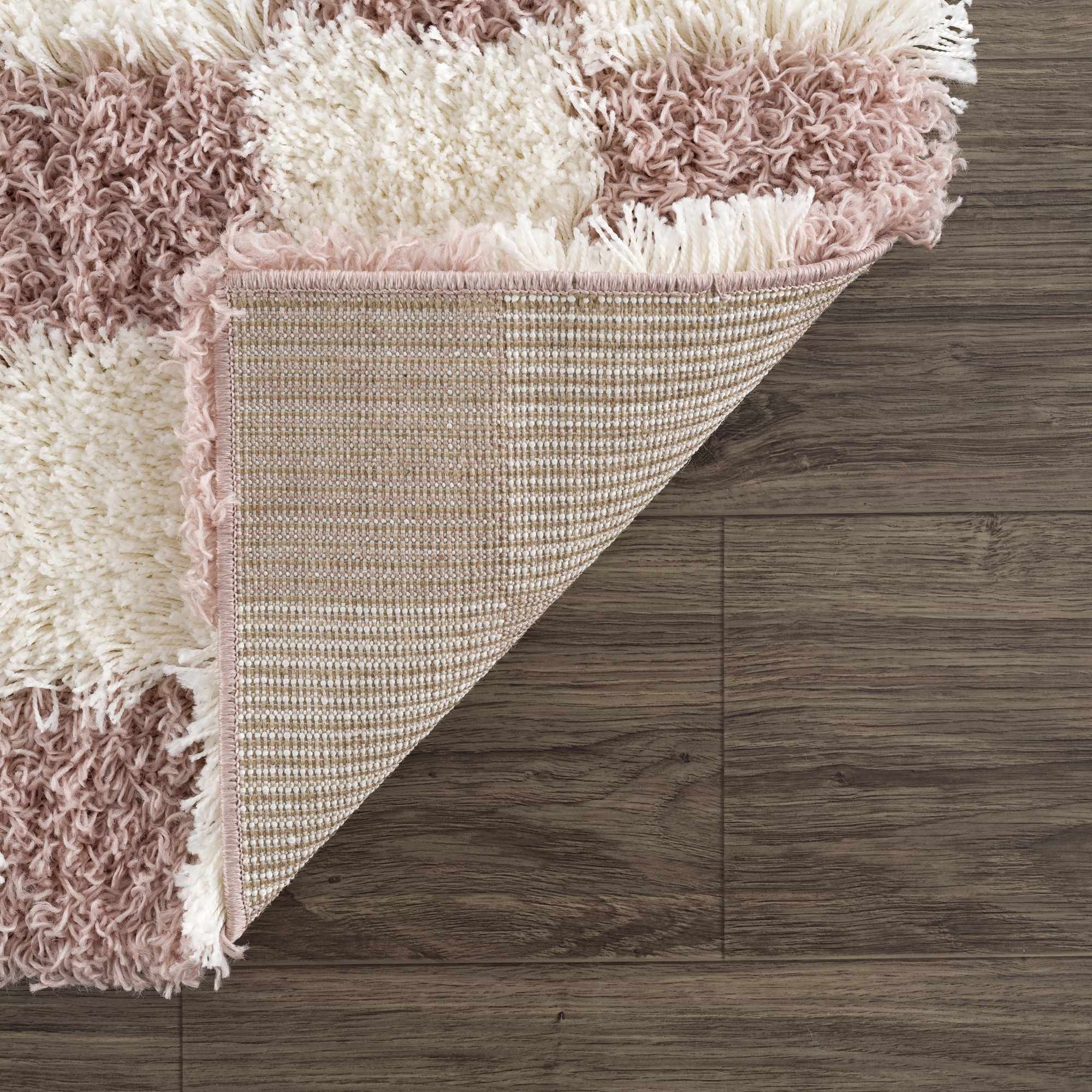 Avara Shag Rug  Plush Pile, Machine Woven, Pink Checkered