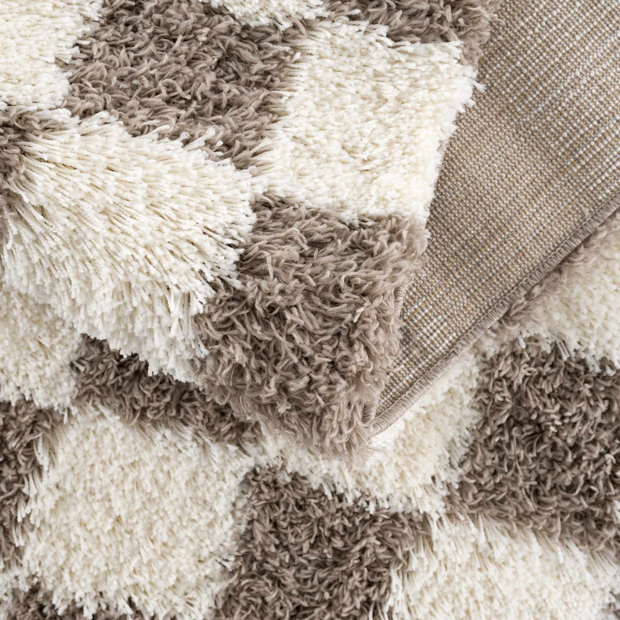 Bello Area Rug  Plush Pile, Machine Woven, Brown Checkered
