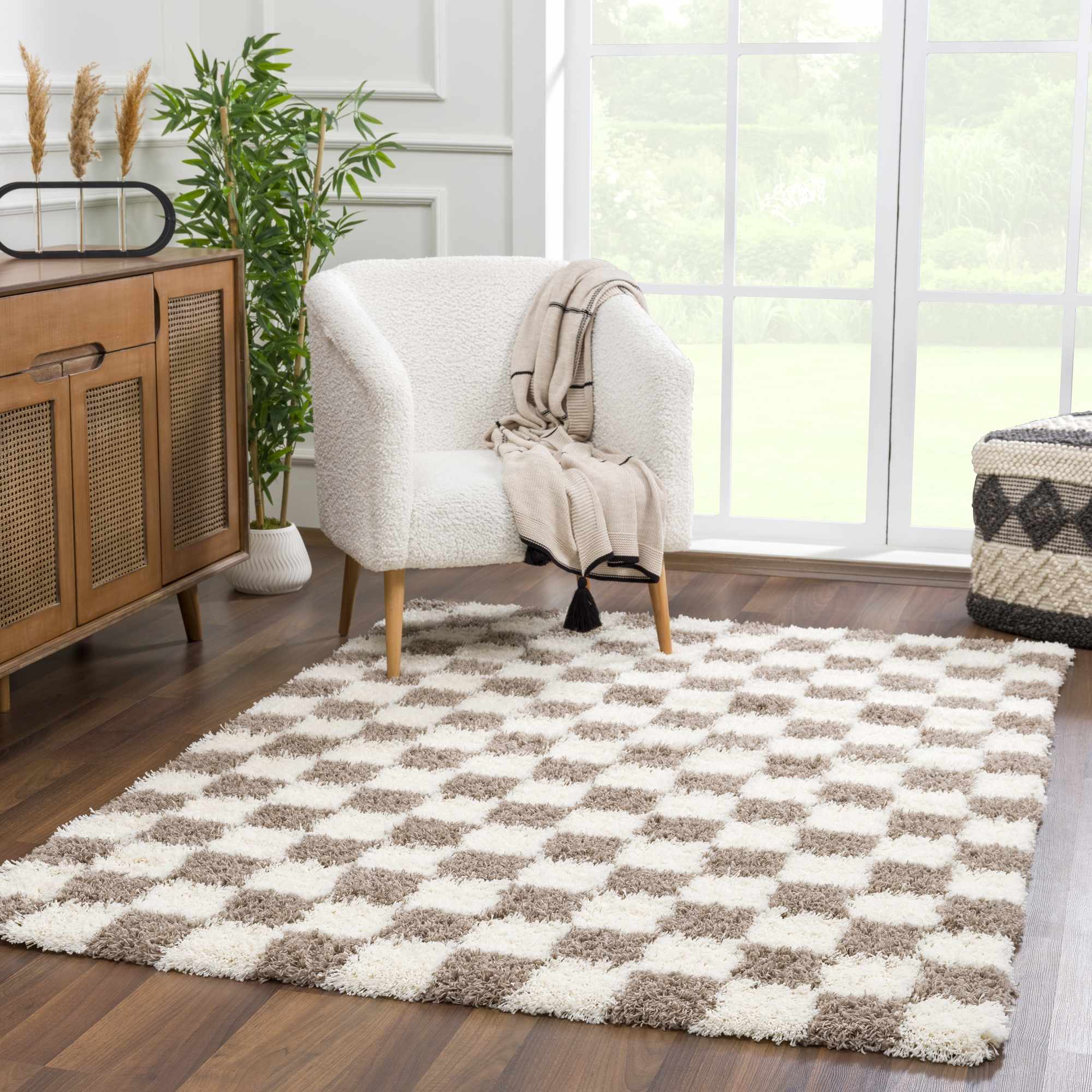 Bello Area Rug  Plush Pile, Machine Woven, Brown Checkered