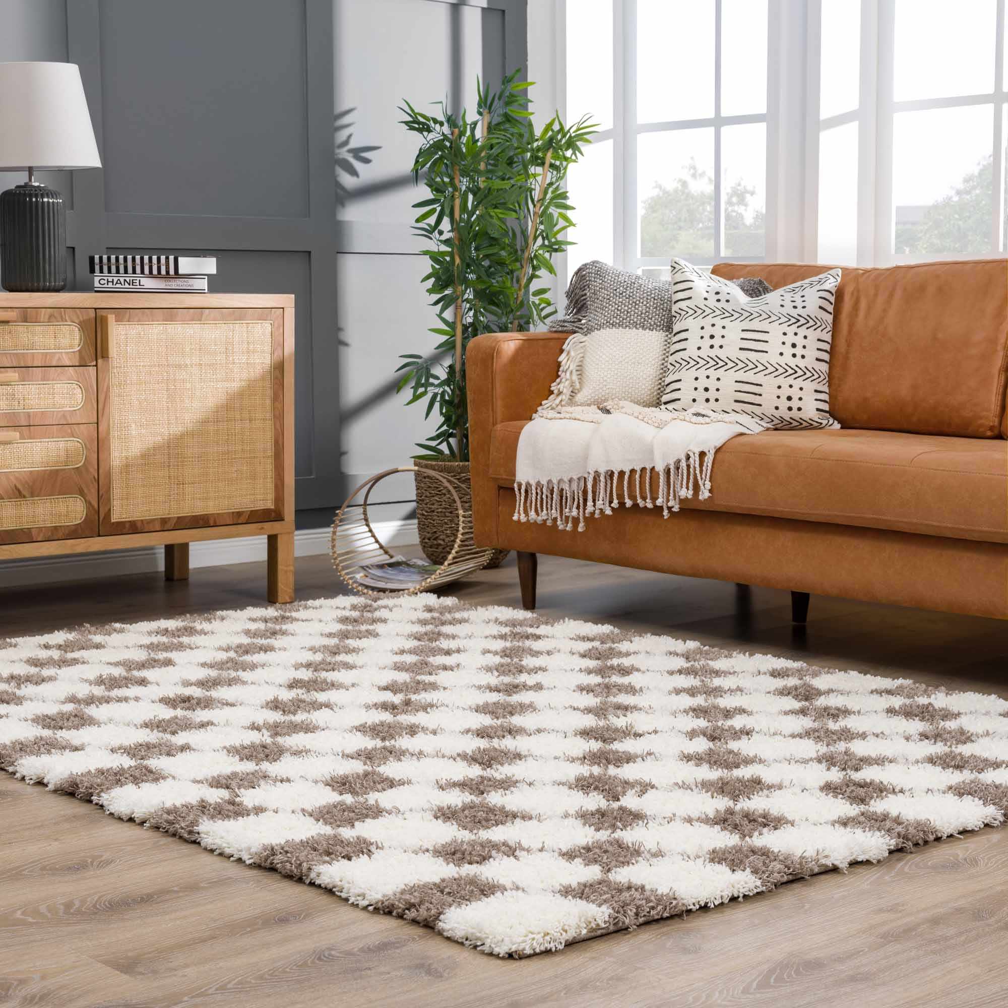 Bello Area Rug  Plush Pile, Machine Woven, Brown Checkered