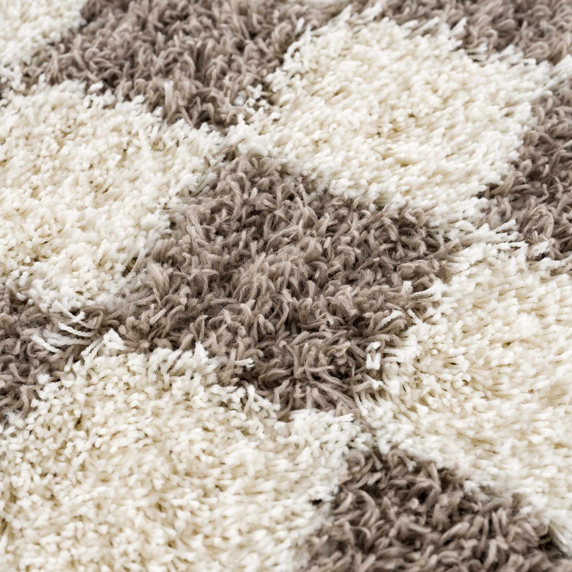 Bello Area Rug  Plush Pile, Machine Woven, Brown Checkered