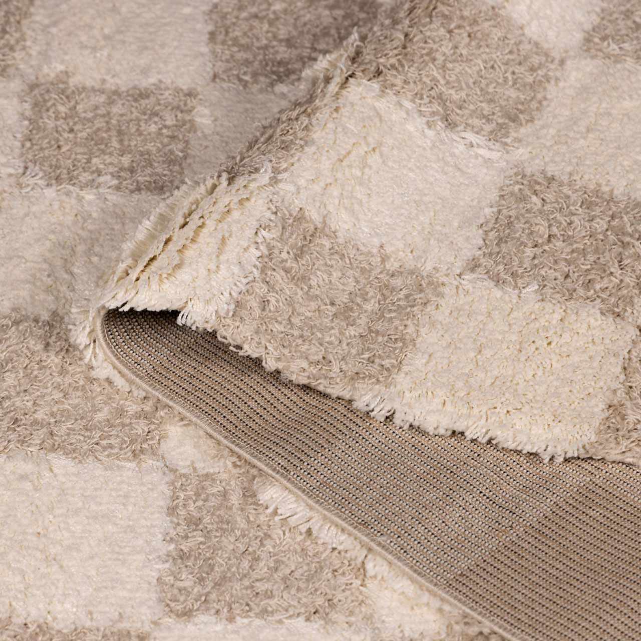 Atira Checkered Area Rug  Plush Polypropylene, Contemporary Design