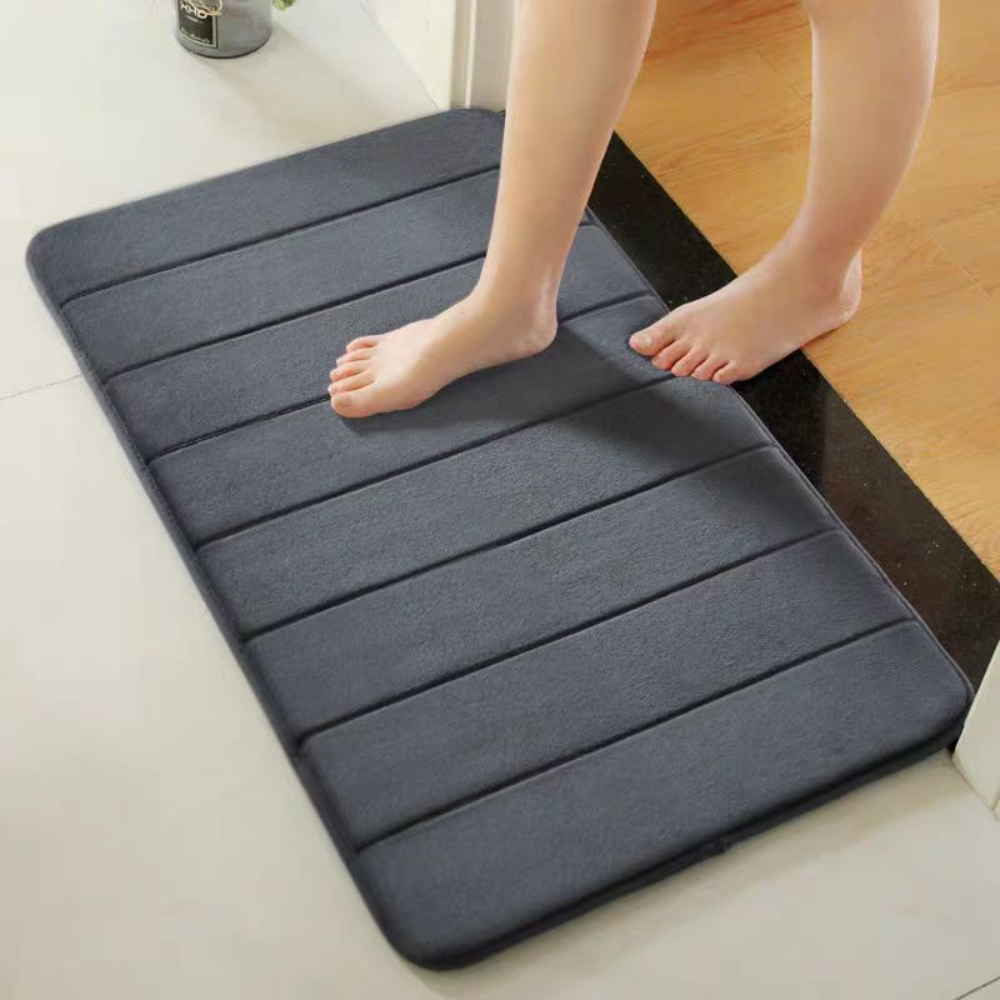 Bela Bath Mat | Ultra-Soft Microfiber, Anti-Slip Design