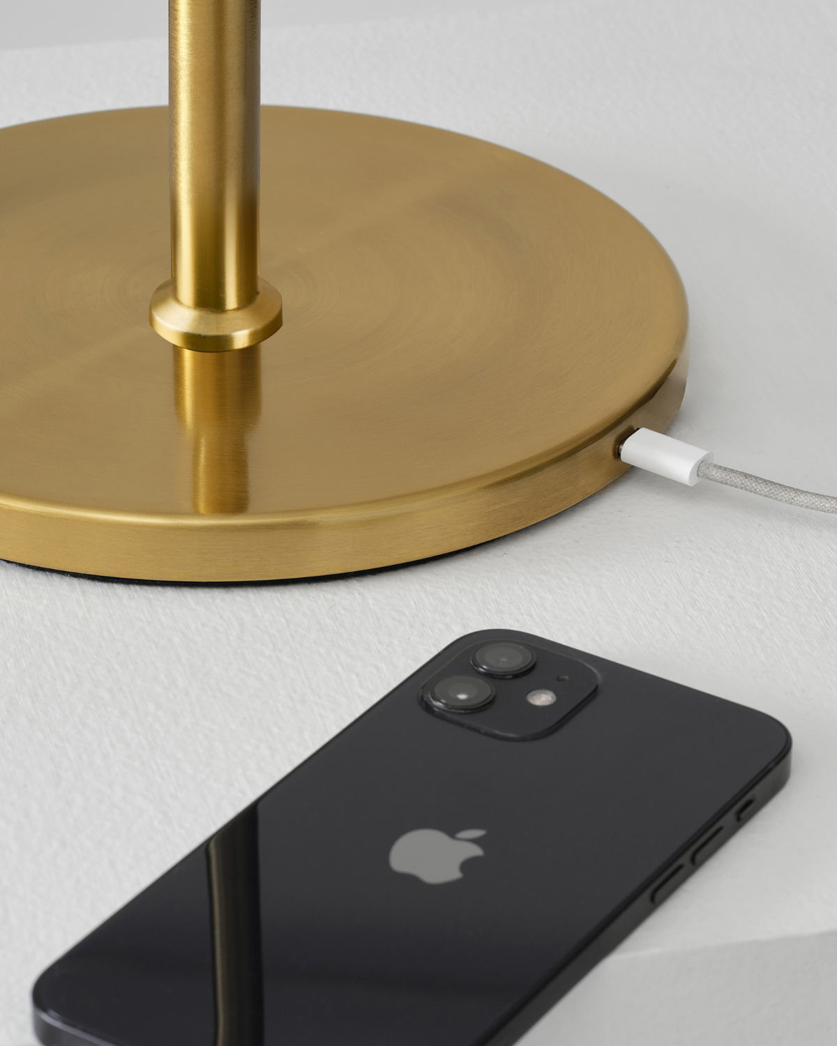 Bela Sphere Table Lamp | Brass Finish, USB-C Charging Port