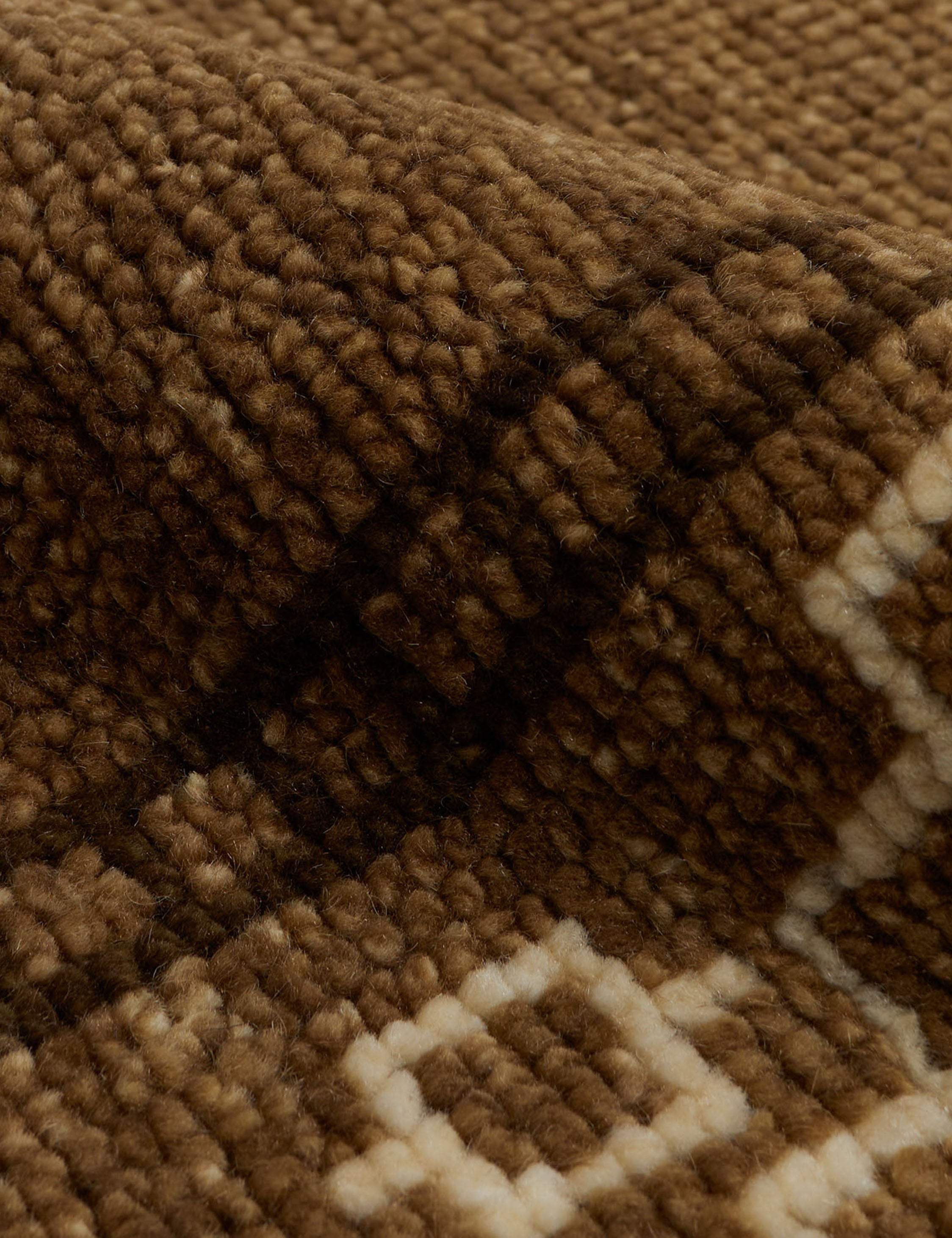 Vela Hand-Knotted Wool Rug | Vintage-Inspired, Mediterranean Design
