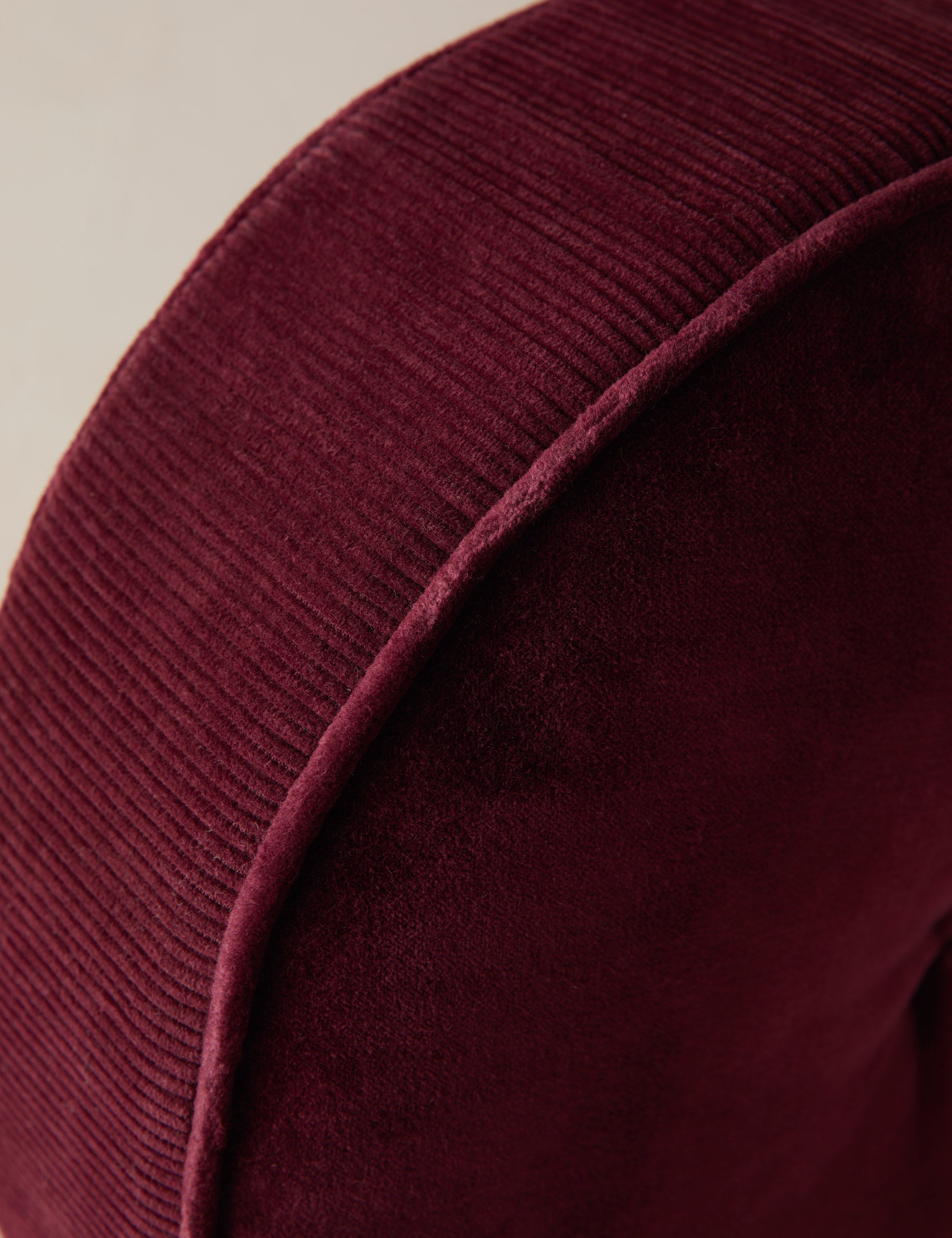 Bela Velvet Disc Pillow | Piped Edges, Ribbed Siding