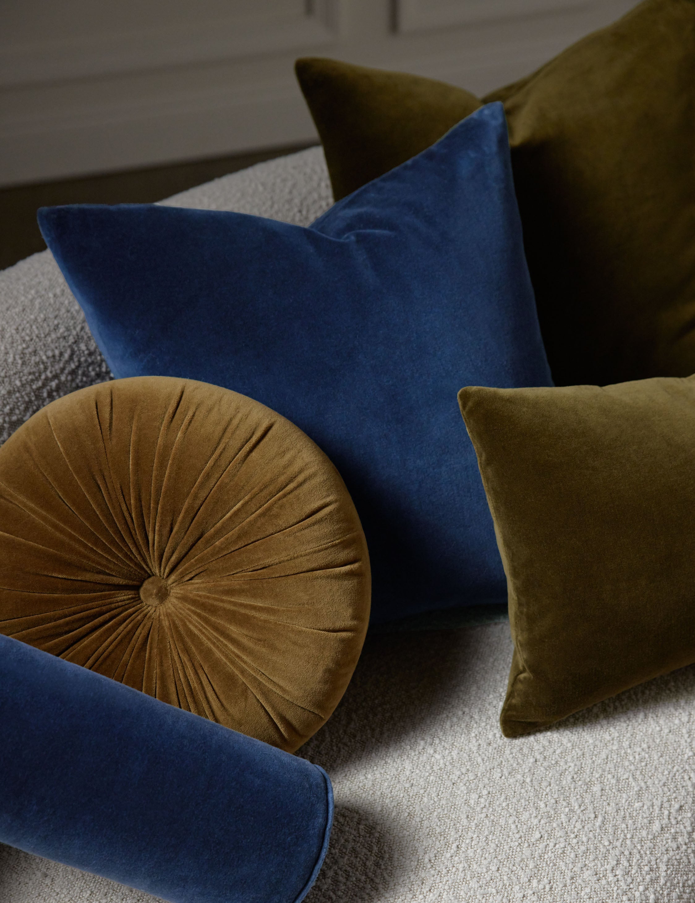 Mira Velvet Round Pillow | Pleated Texture, Soft Hues