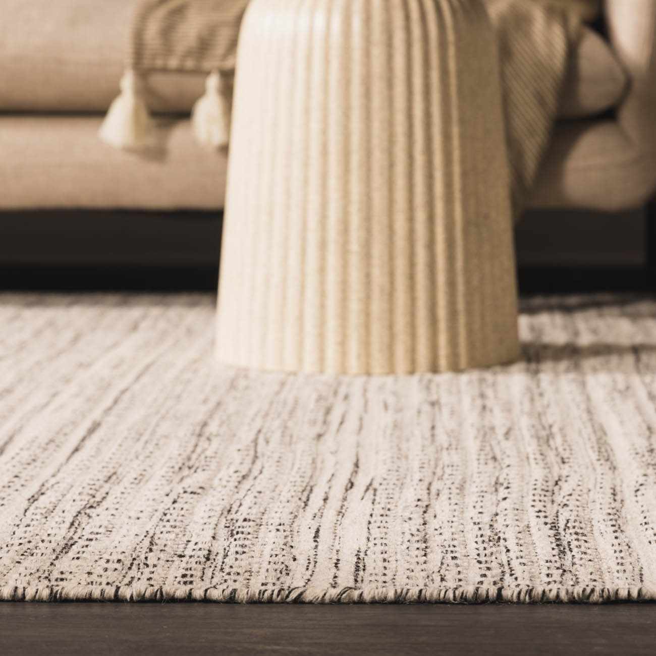 Wyla Wool Area Rug Hand Woven Medium Pile Cream Black