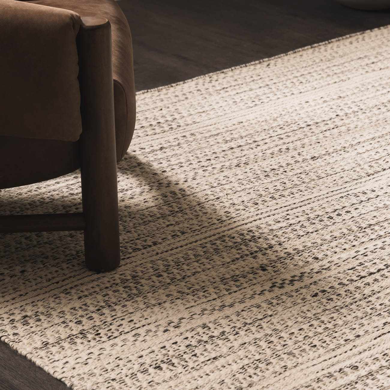 Wyla Wool Area Rug Hand Woven Medium Pile Cream Black