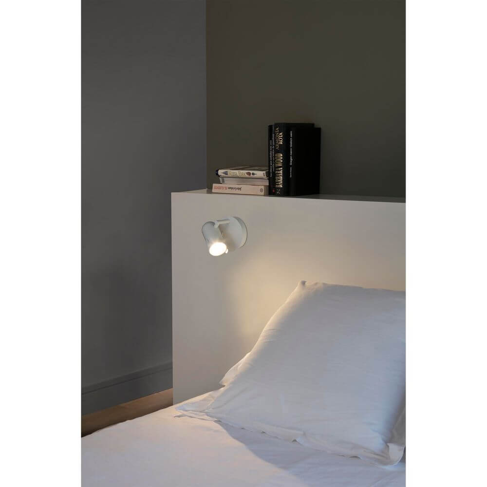 Oriana Wall Lamp | Elegant White Finish