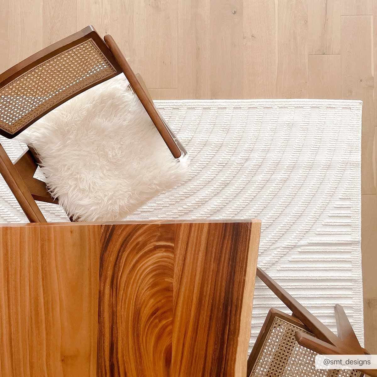 Davo 3D Rug Machine Washable Medium Pile Off-White
