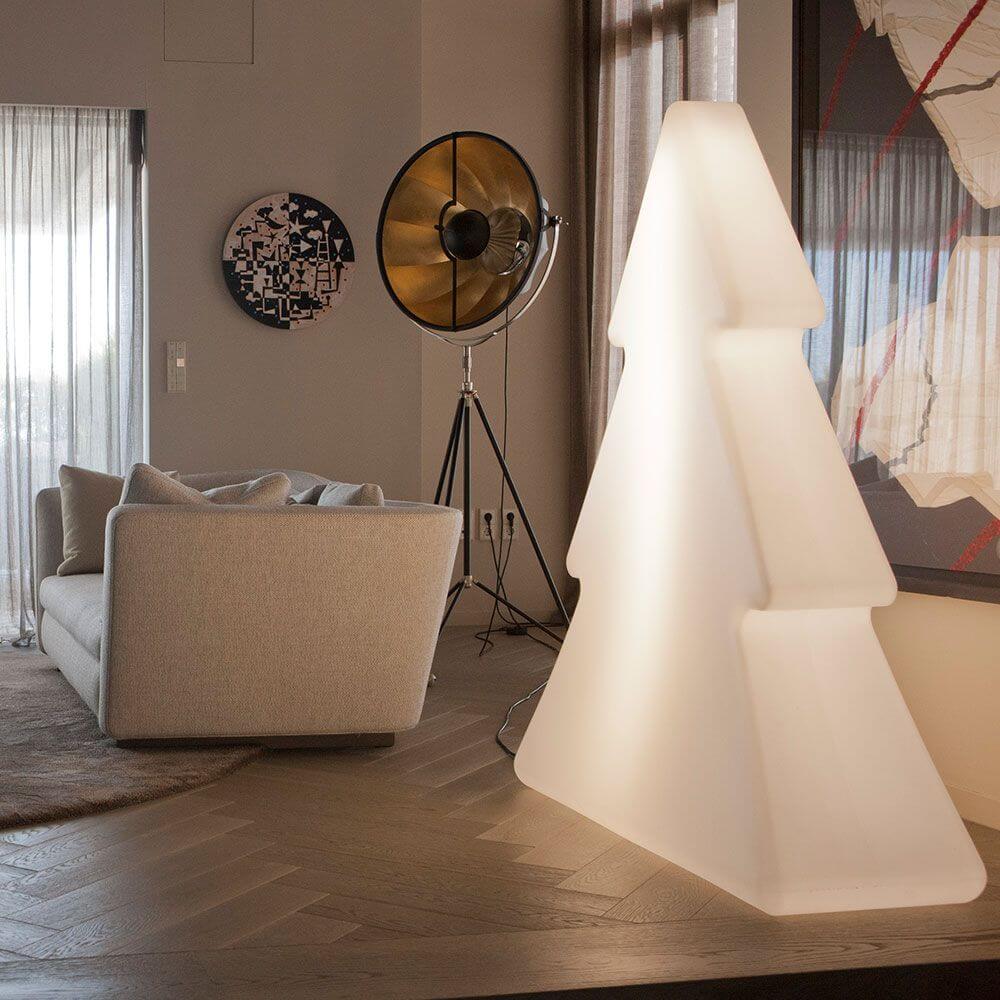 Bello LED Pine Tree | 160cm Battery & Solar, IP65 Weather-Resistant